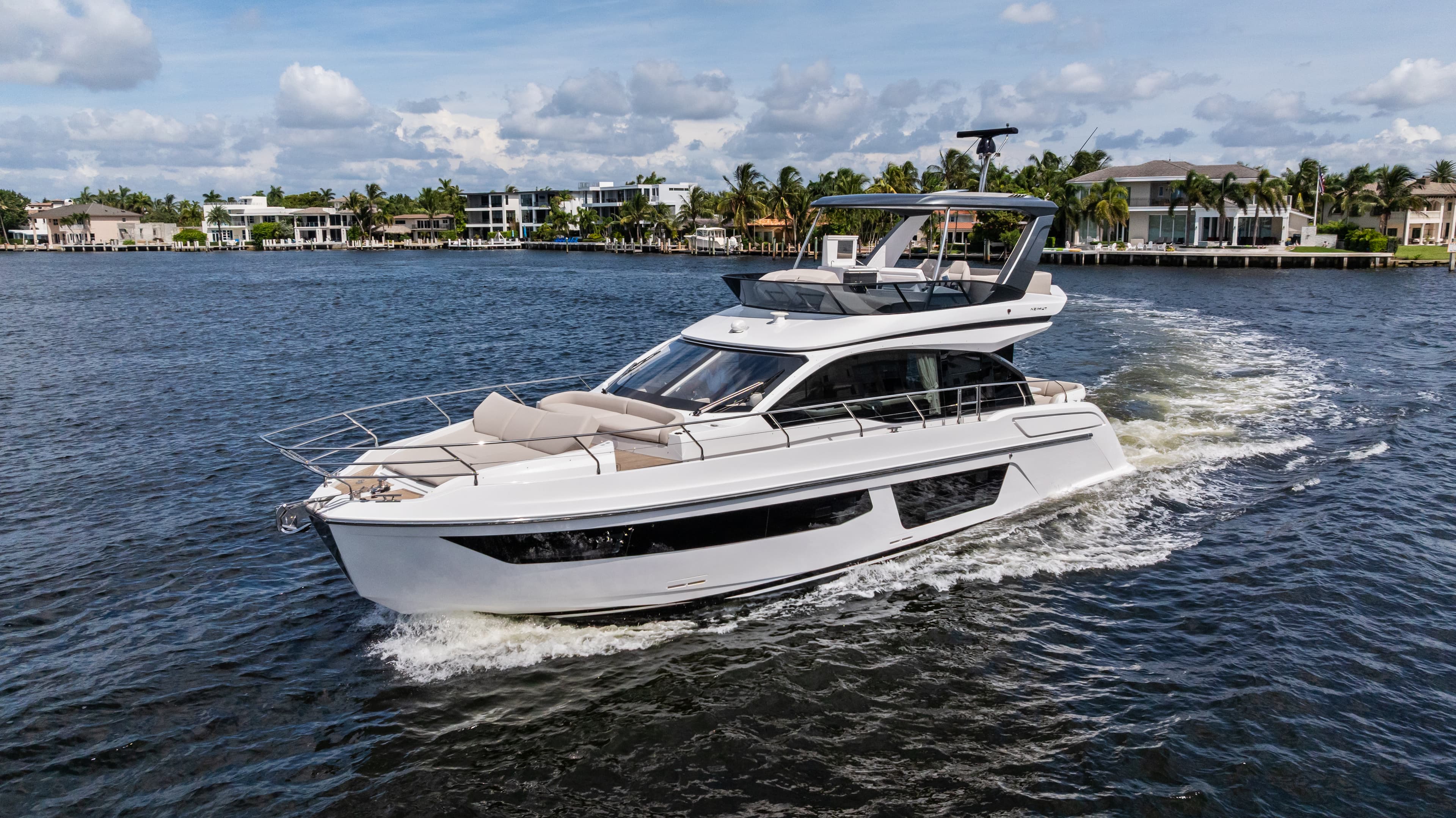 2026 Azimut Fly 53 for Sale in Pompano Beach, FL Flybridge 3