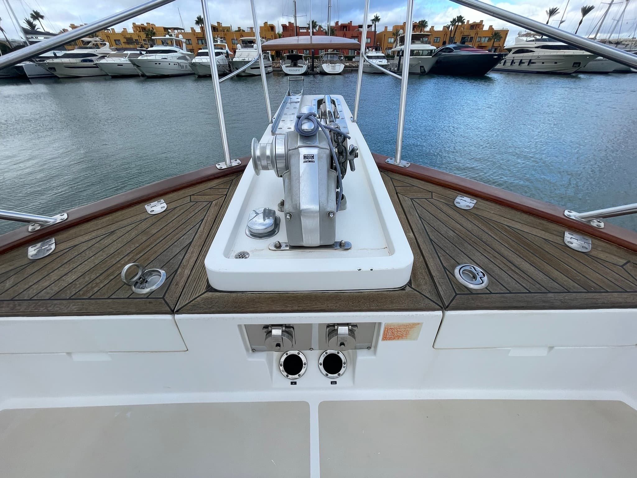 2008 Grand Banks Yachts 47 Heritage EU in vendita a Lisbon, PT Trawler 4