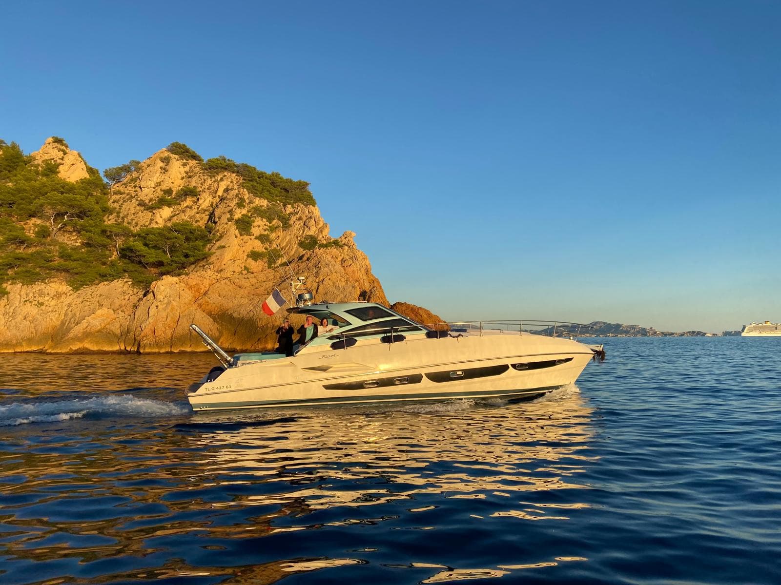 2016 Fiart 44 Genius for Sale in Marseille, Bouches-du-Rhône Express Cruiser 5