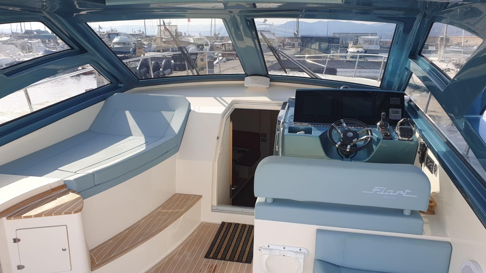 2016 Fiart 44 Genius for Sale in Marseille, Bouches-du-Rhône Express Cruiser 5