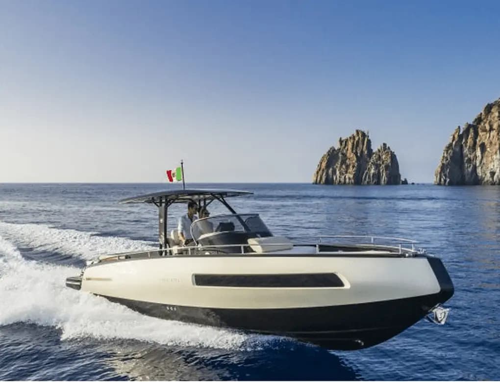 2025 Invictus Yachts GT280 zum Verkauf in Altea, ES Walk-around Boats 3