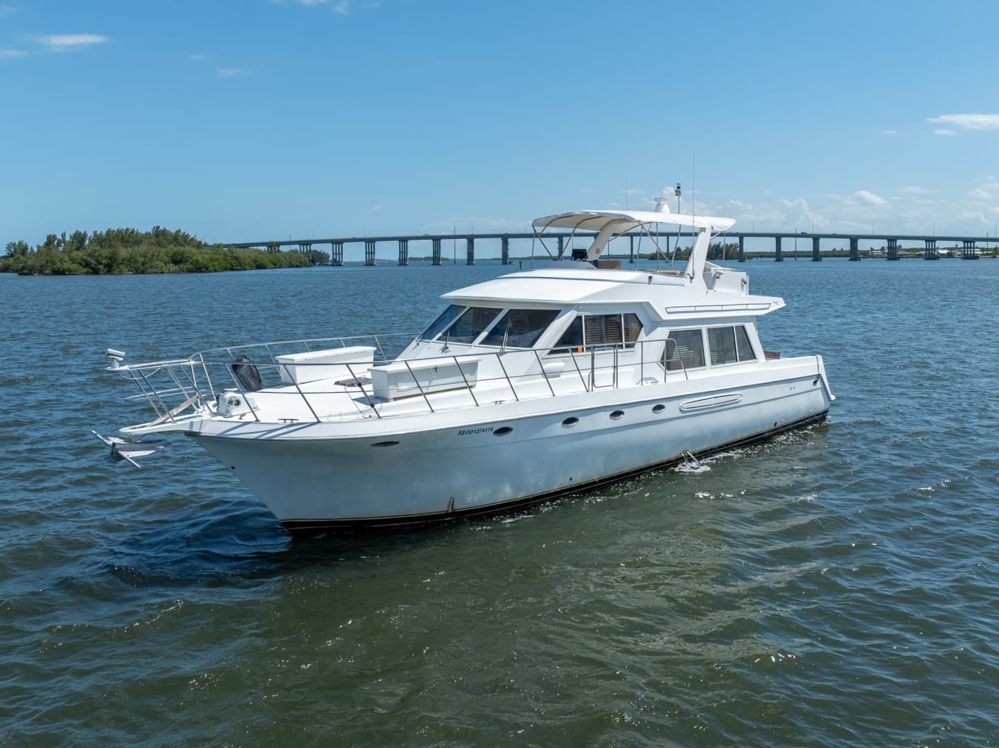 2003 Navigator 5700 for Sale in Vero Beach, Florida Motor Yacht 5