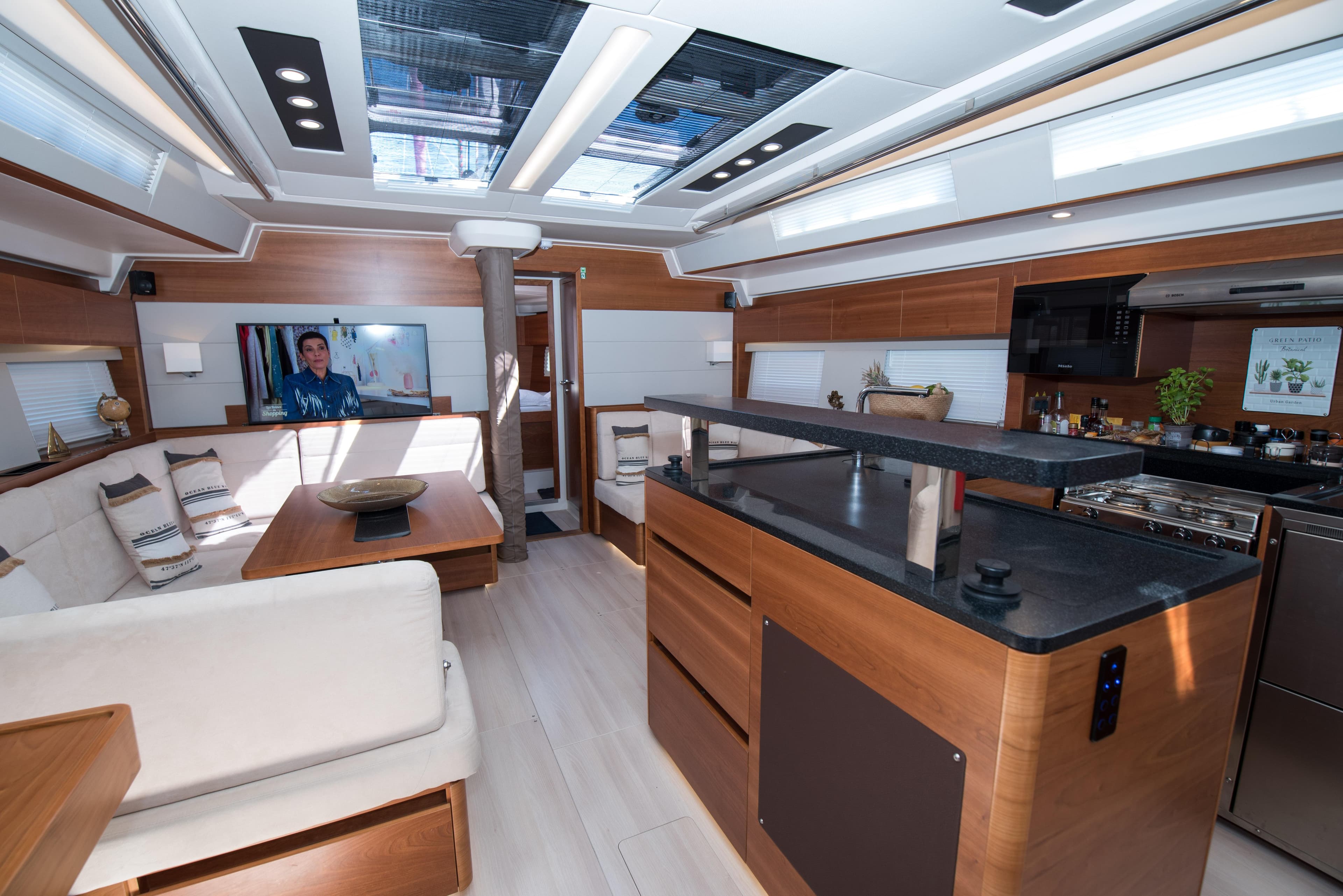 2019 Hanse 588 in vendita a Marseille, FR Racer/Performance 2