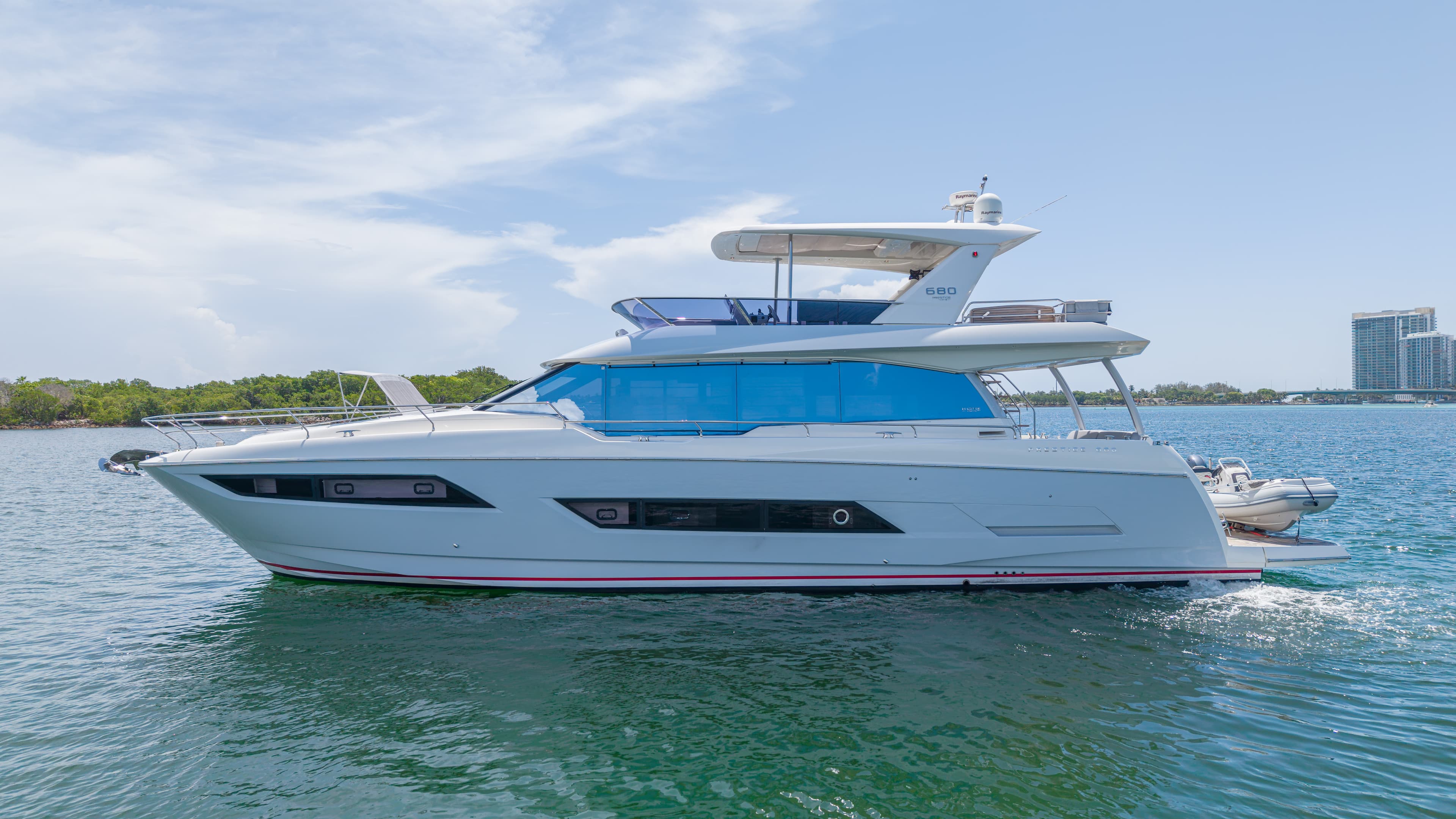 2016 Prestige 680 for Sale in Miami-Dade County, Florida Flybridge