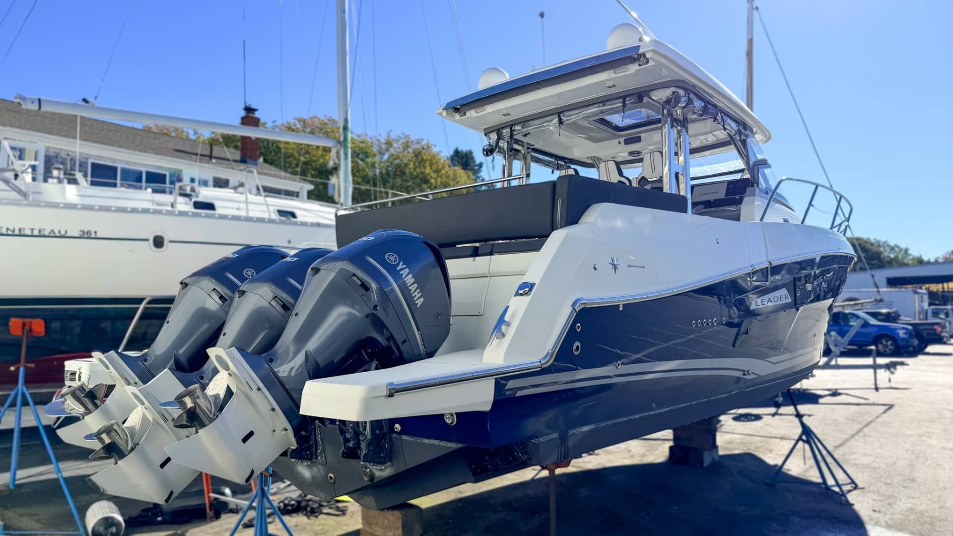 2021 Jeanneau Leader 12.5 WA a la venta en New Bedford, Massachusetts Express Cruiser 2