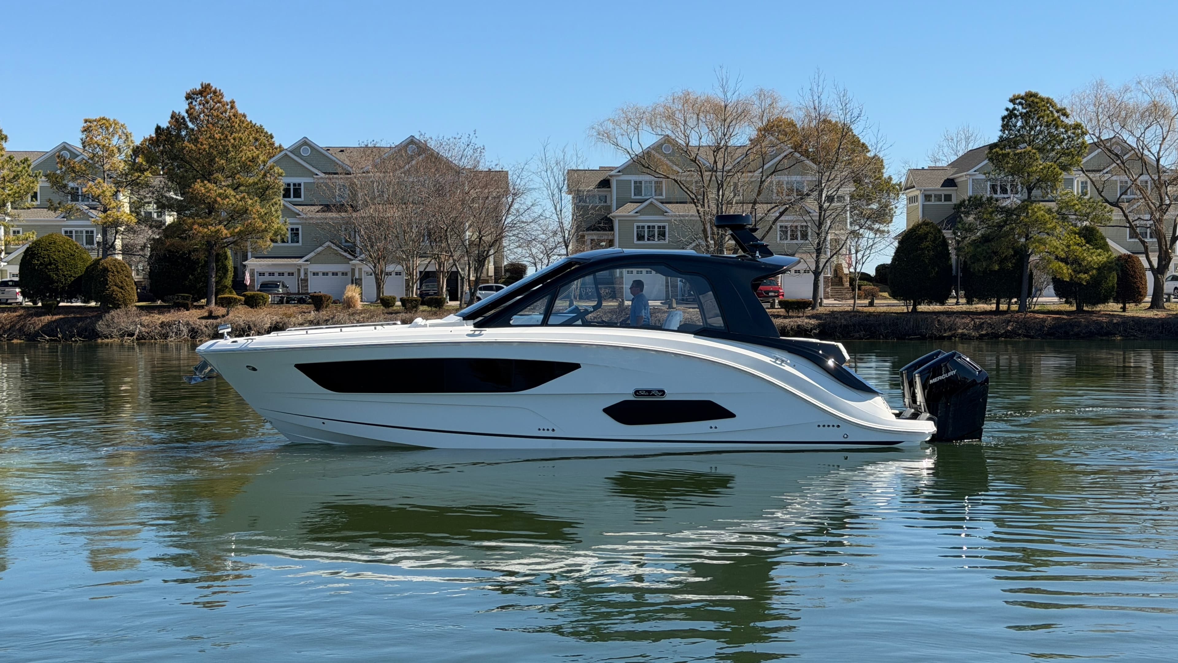 2026 Sea Ray Sundancer 370 Outboard for Sale in Grasonville, MD Bowrider 5