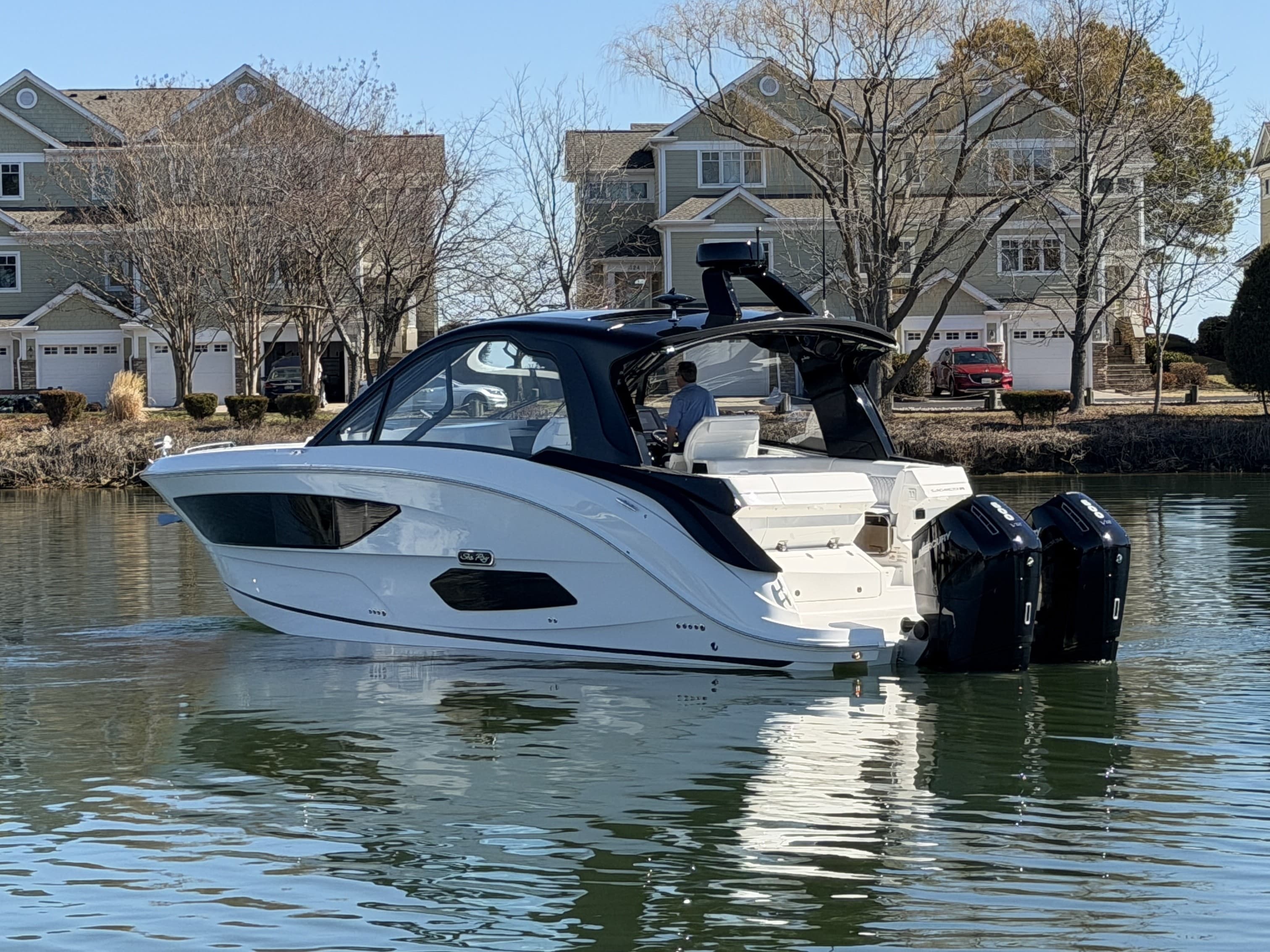 2026 Sea Ray Sundancer 370 Outboard for Sale in Grasonville, MD Bowrider 4