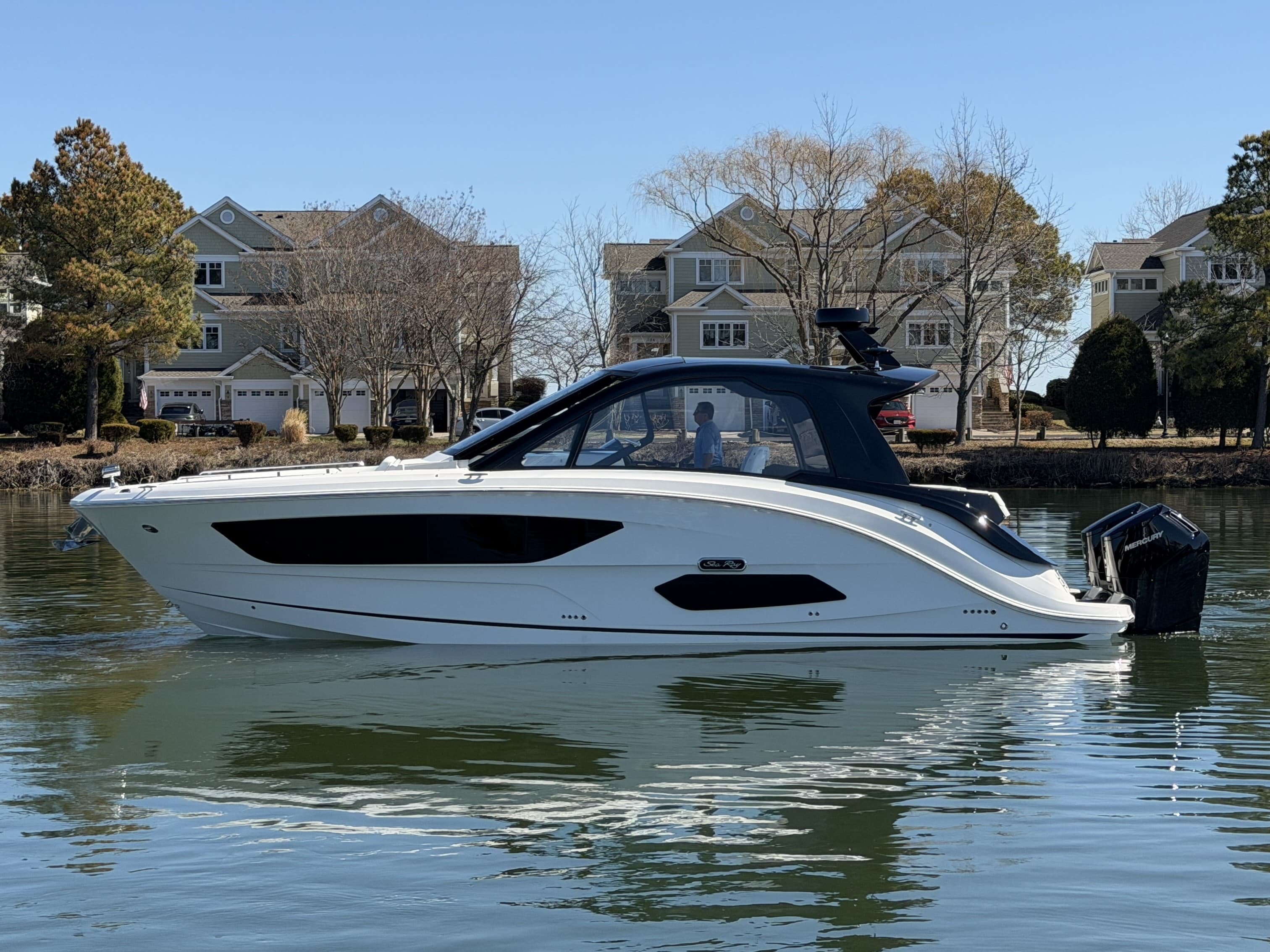 2026 Sea Ray Sundancer 370 Outboard for Sale in Grasonville, MD Bowrider 5