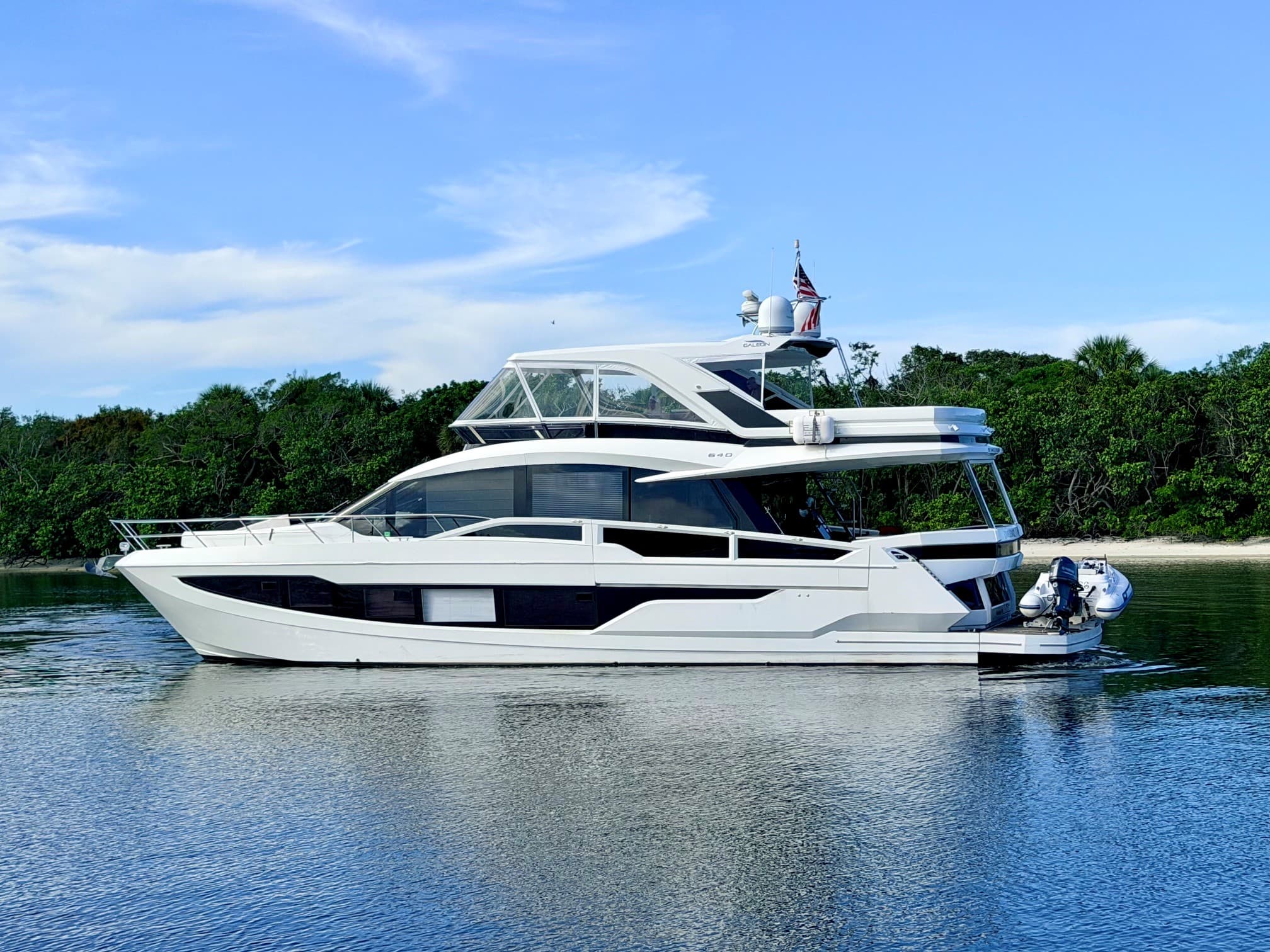 2019 Galeon Yachts 640 Fly for Sale in Jupiter, FL Flybridge 3