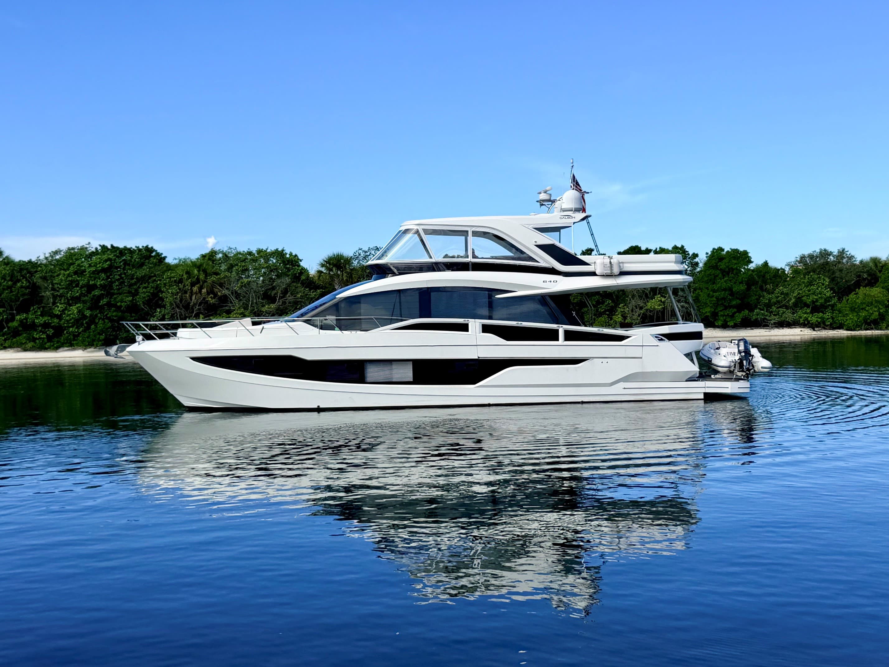 2019 Galeon Yachts 640 Fly for Sale in Jupiter, FL Flybridge