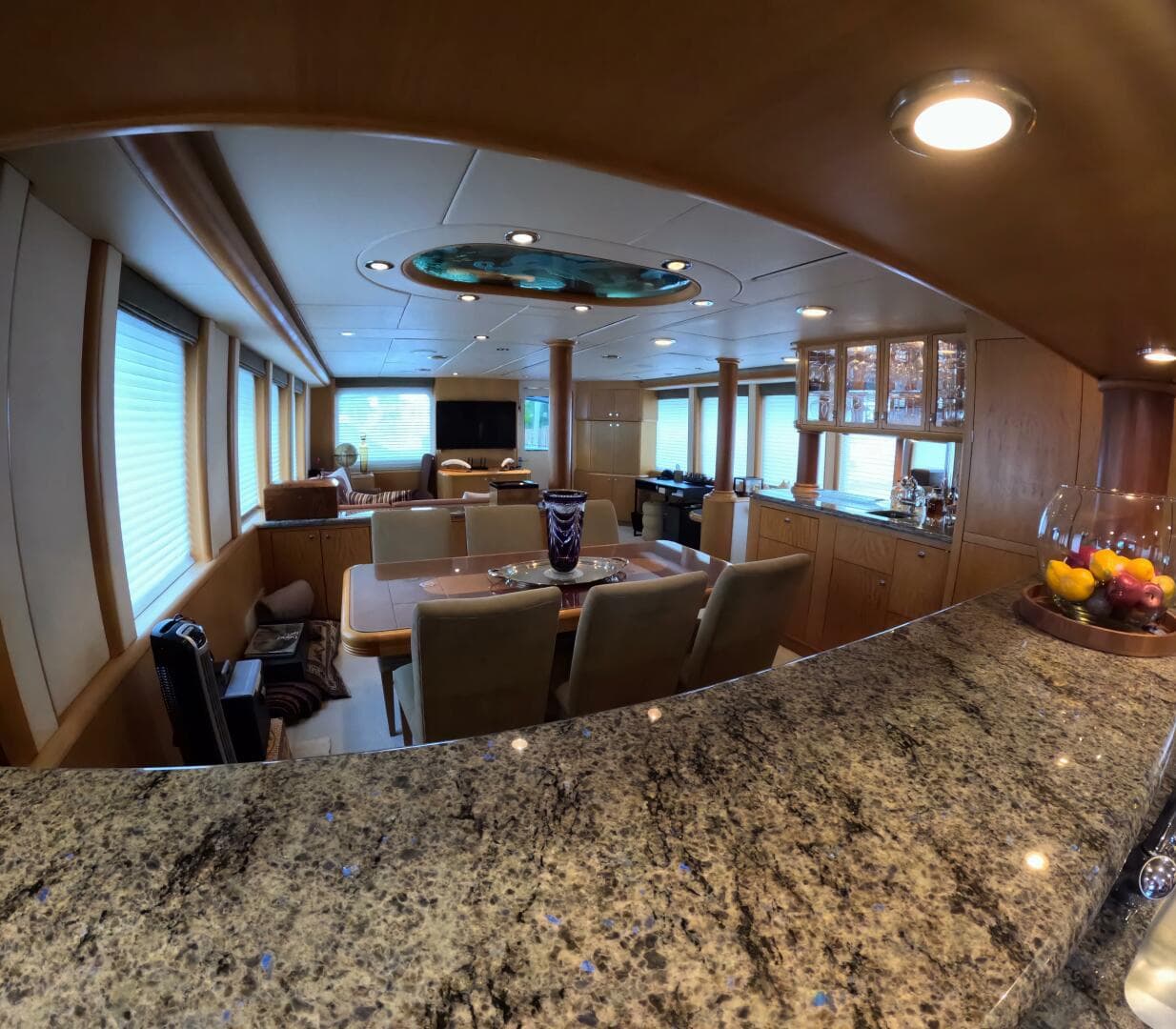 1999 Northern Marine 83' te koop in Ft Lauderdale, Florida Explorer Yachts 4