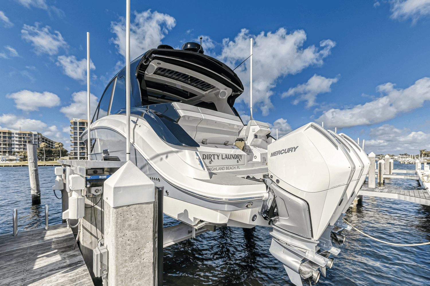 2022 Sea Ray Sundancer 370 Outboard zum Verkauf in Highland Beach, Florida Bowrider 4