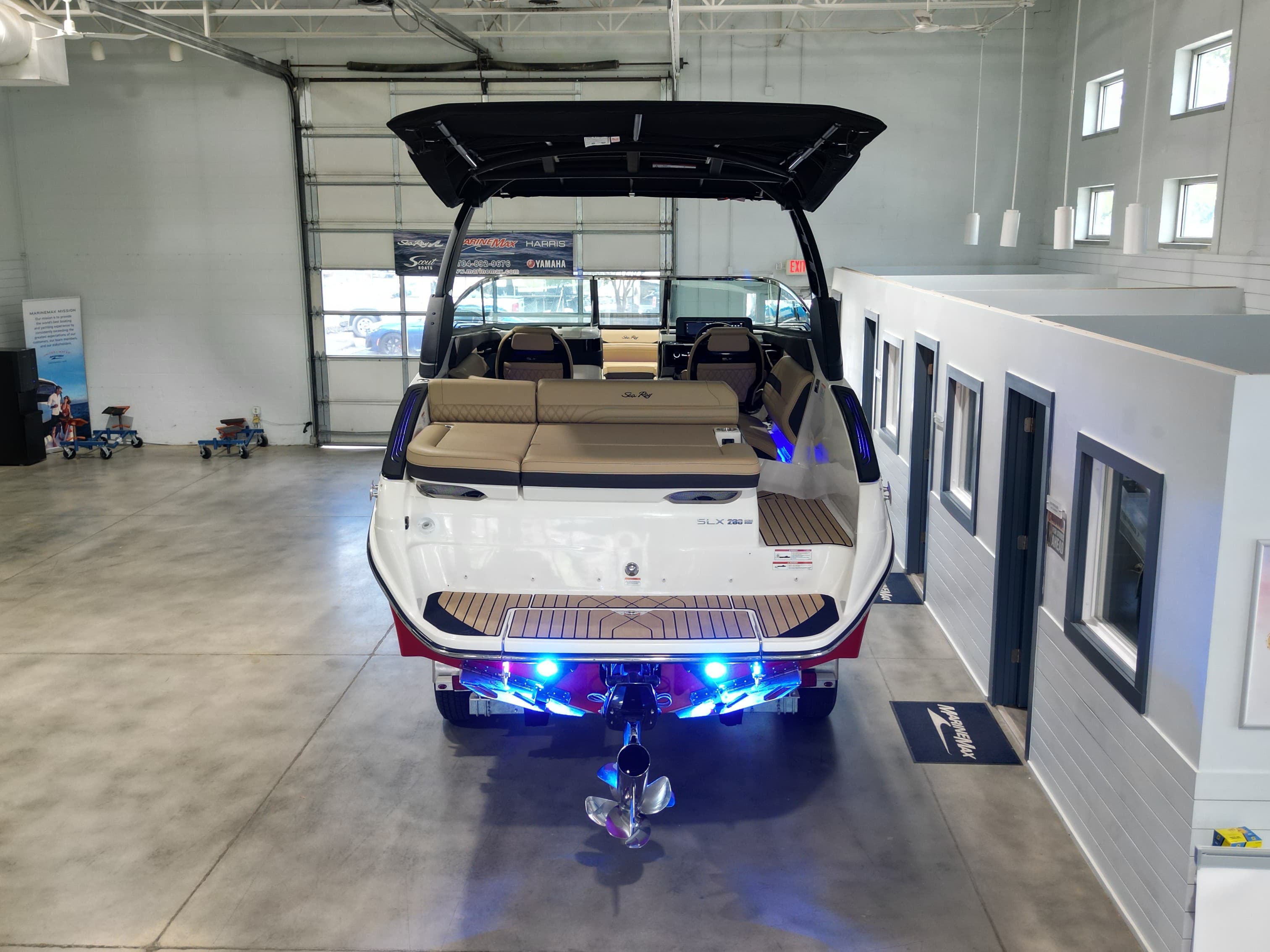 2026 Sea Ray SLX 260 Surf for Sale in Cornelius, North Carolina Ski Boat 3