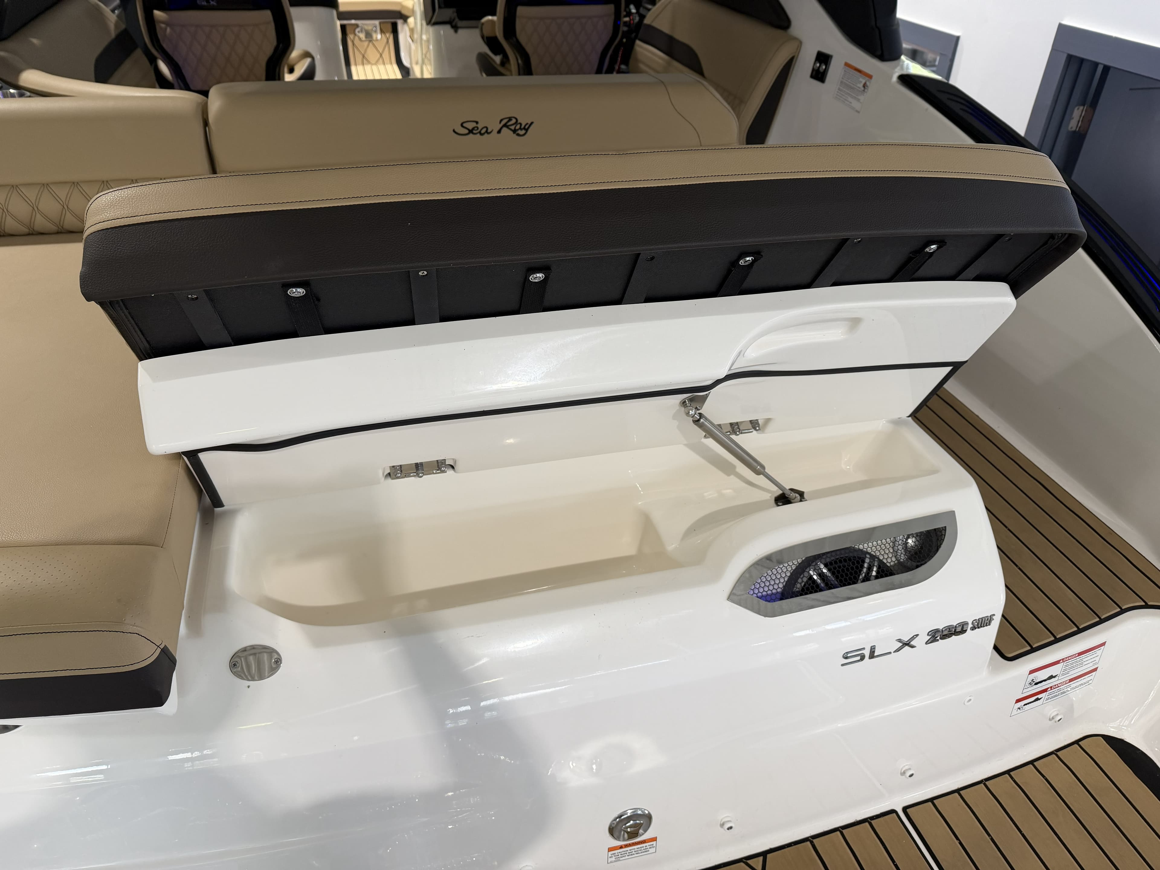 2026 Sea Ray SLX 260 Surf for Sale in Cornelius, North Carolina Ski Boat 5