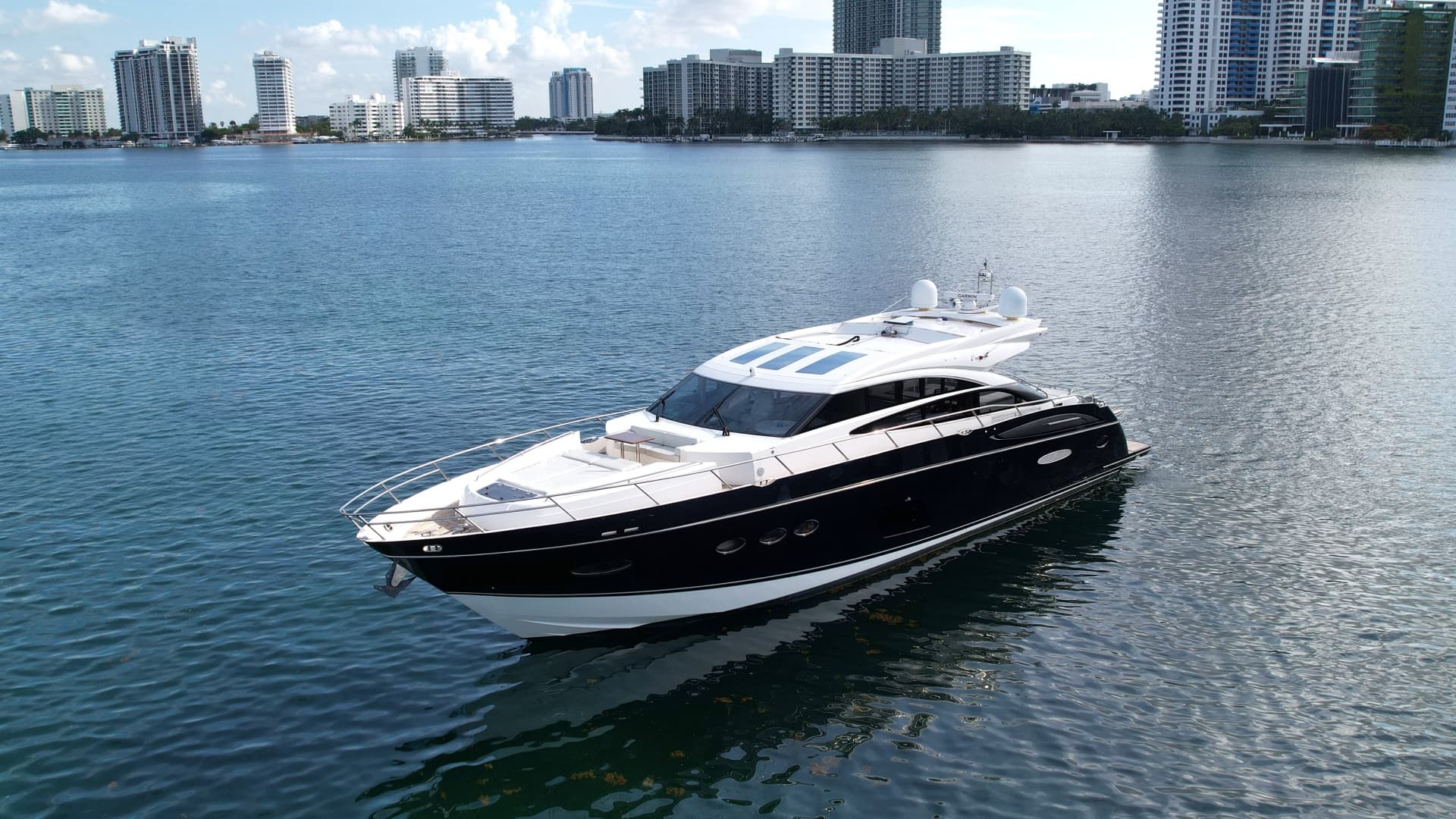 2013 Princess Yachts V72 for Sale in Miami, Florida Motor Yacht