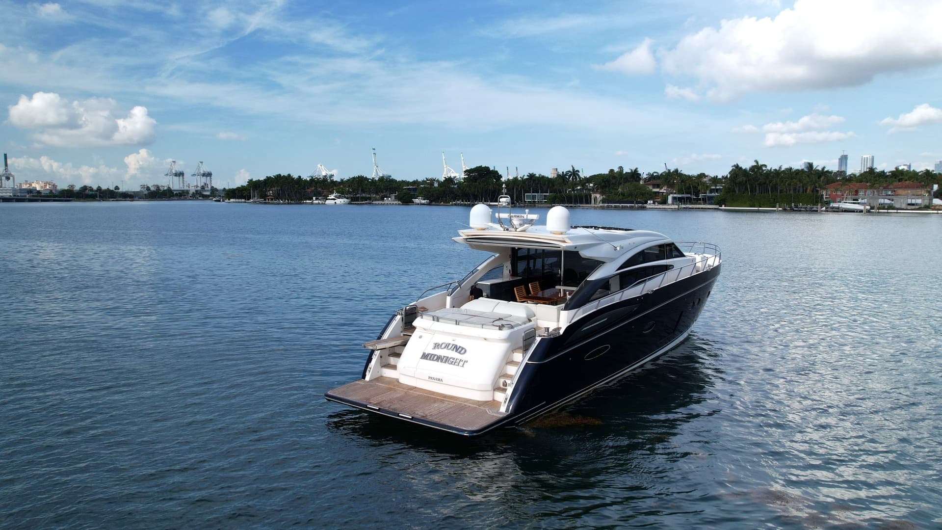 2013 Princess Yachts V72 for Sale in Miami, Florida Motor Yacht 2