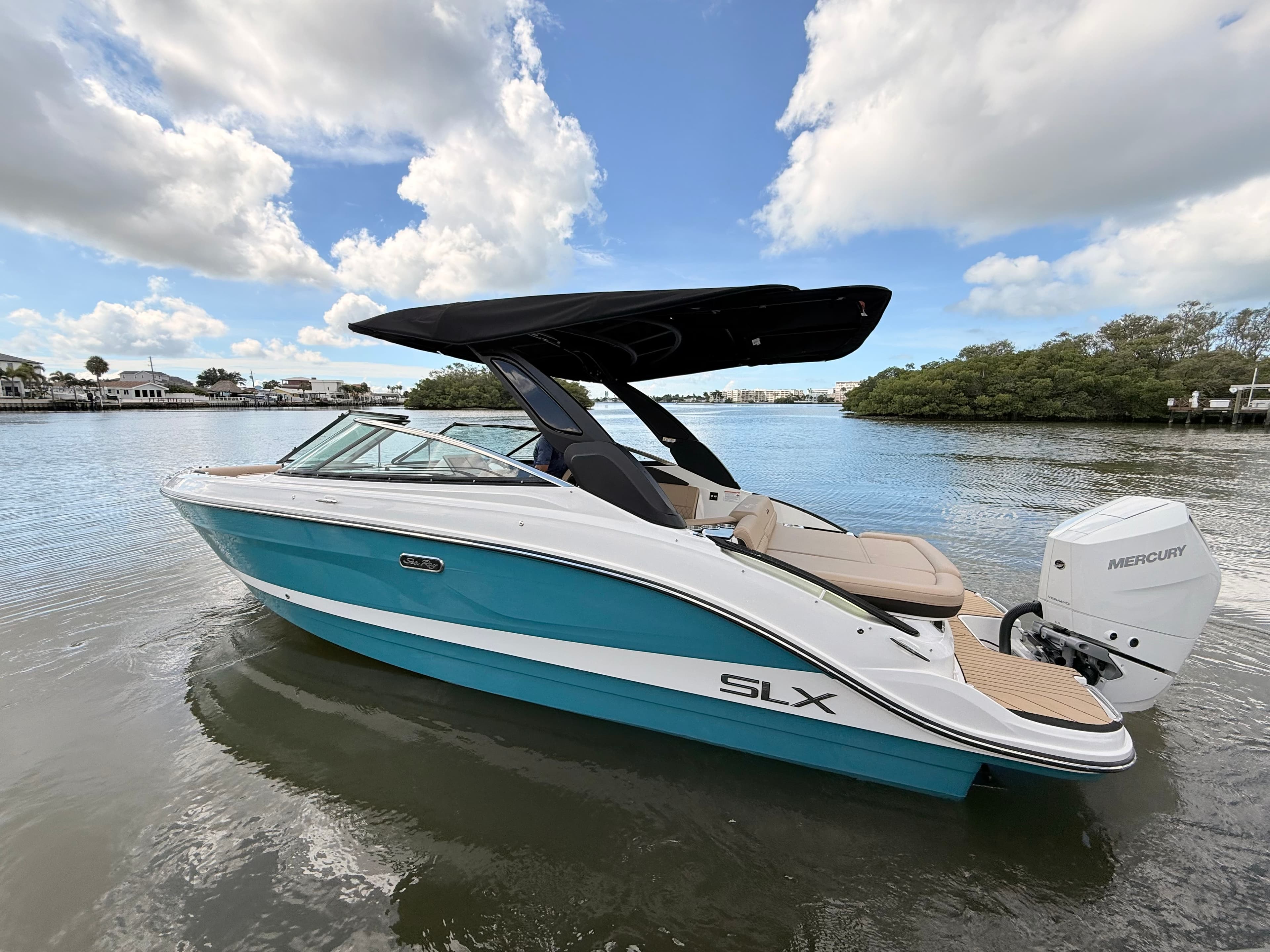 2027 Sea Ray SLX 260 Outboard for Sale in St Petersburg, FL Bowrider 2