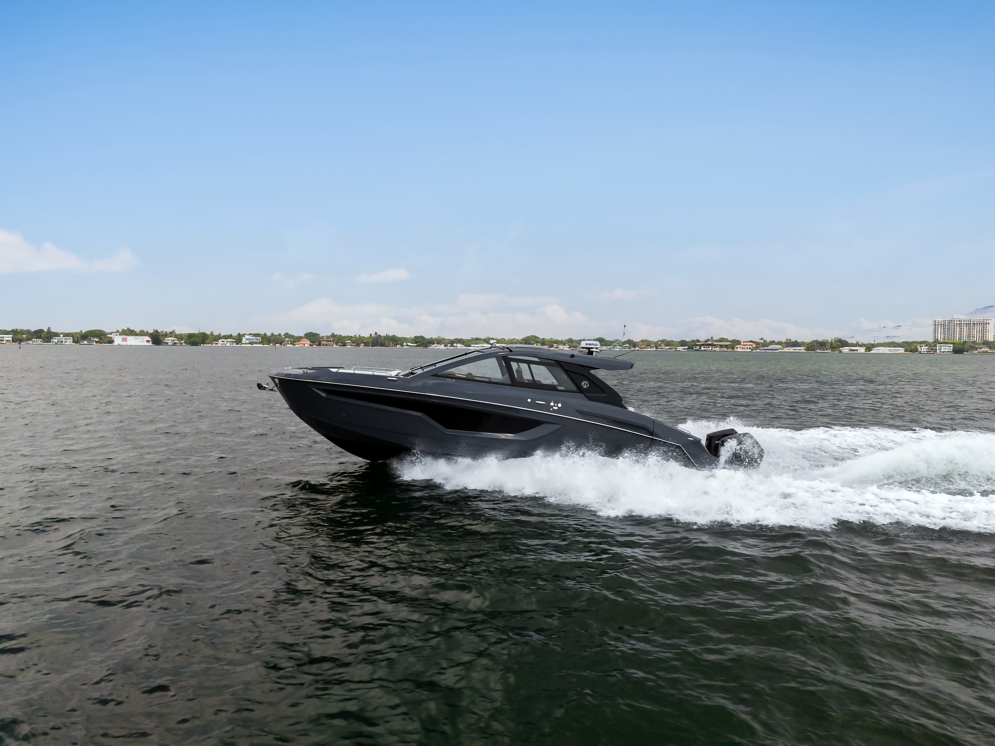 2023 Cruisers Yachts 42 GLS OB for Sale in Jersey City, New Jersey Bowrider 4