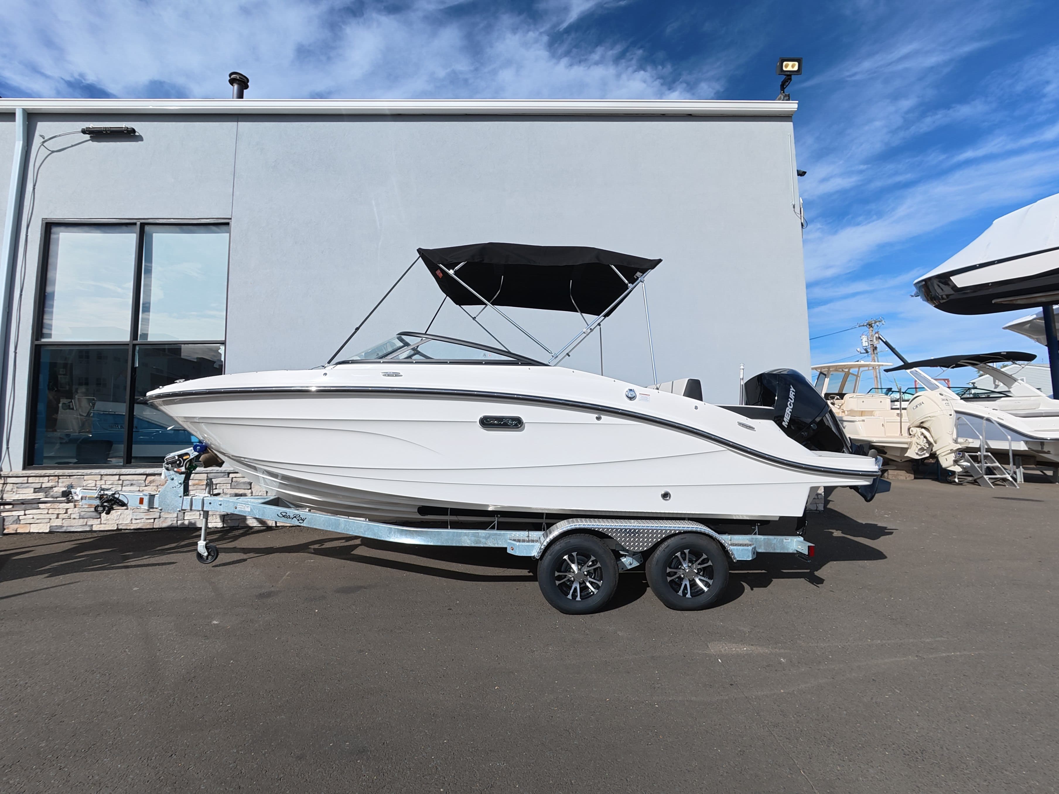 2027 Sea Ray SPX 210 Outboard for Sale in Norwalk, Connecticut Bowrider 3