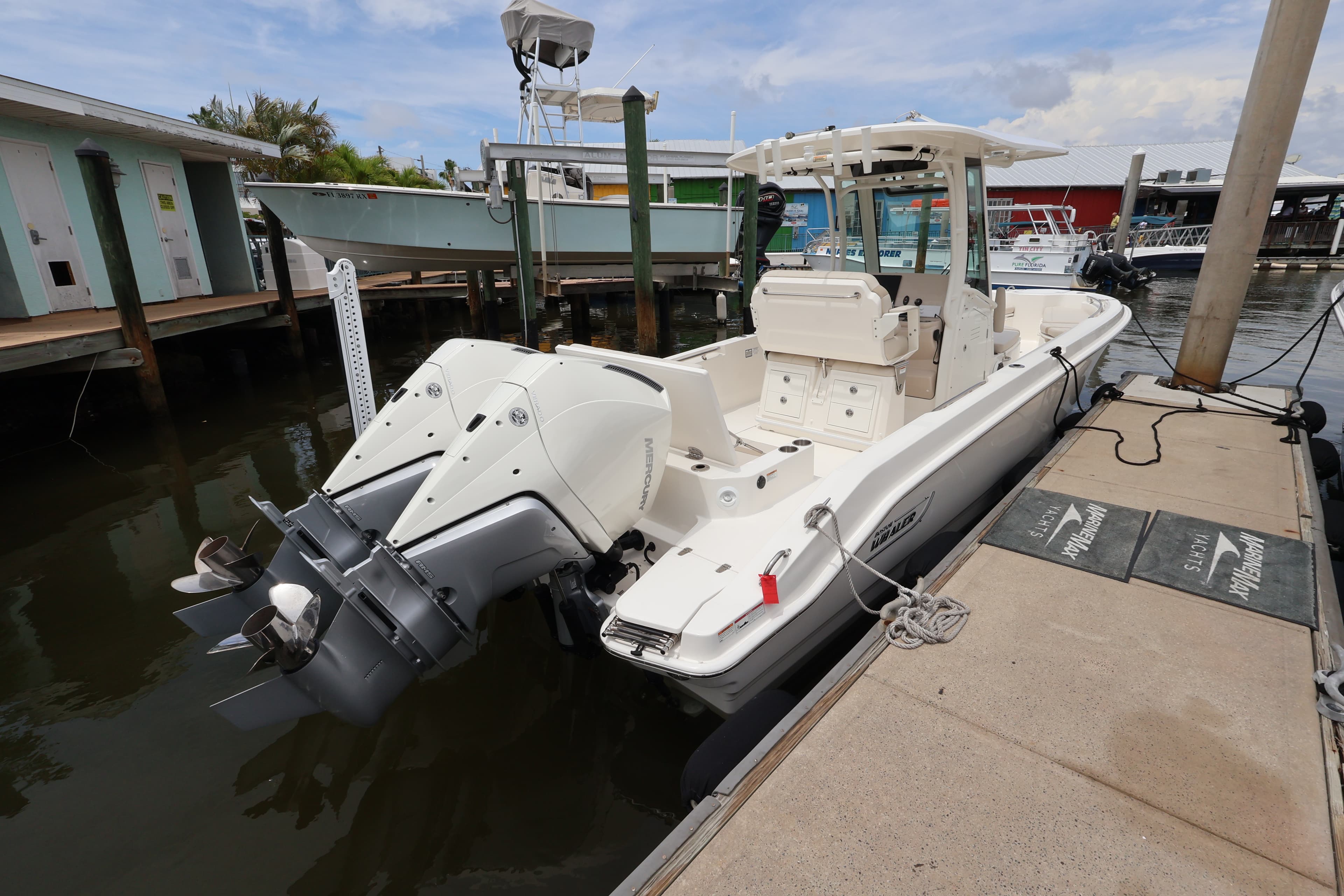 2023 Boston Whaler 280 Dauntless in vendita a Naples, Florida Center Console 4