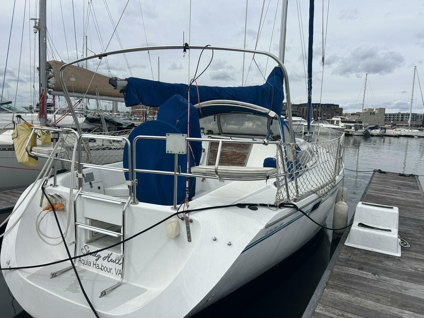 1995 Catalina Yachts 320 zum Verkauf in Baltimore, Maryland Sloop 4