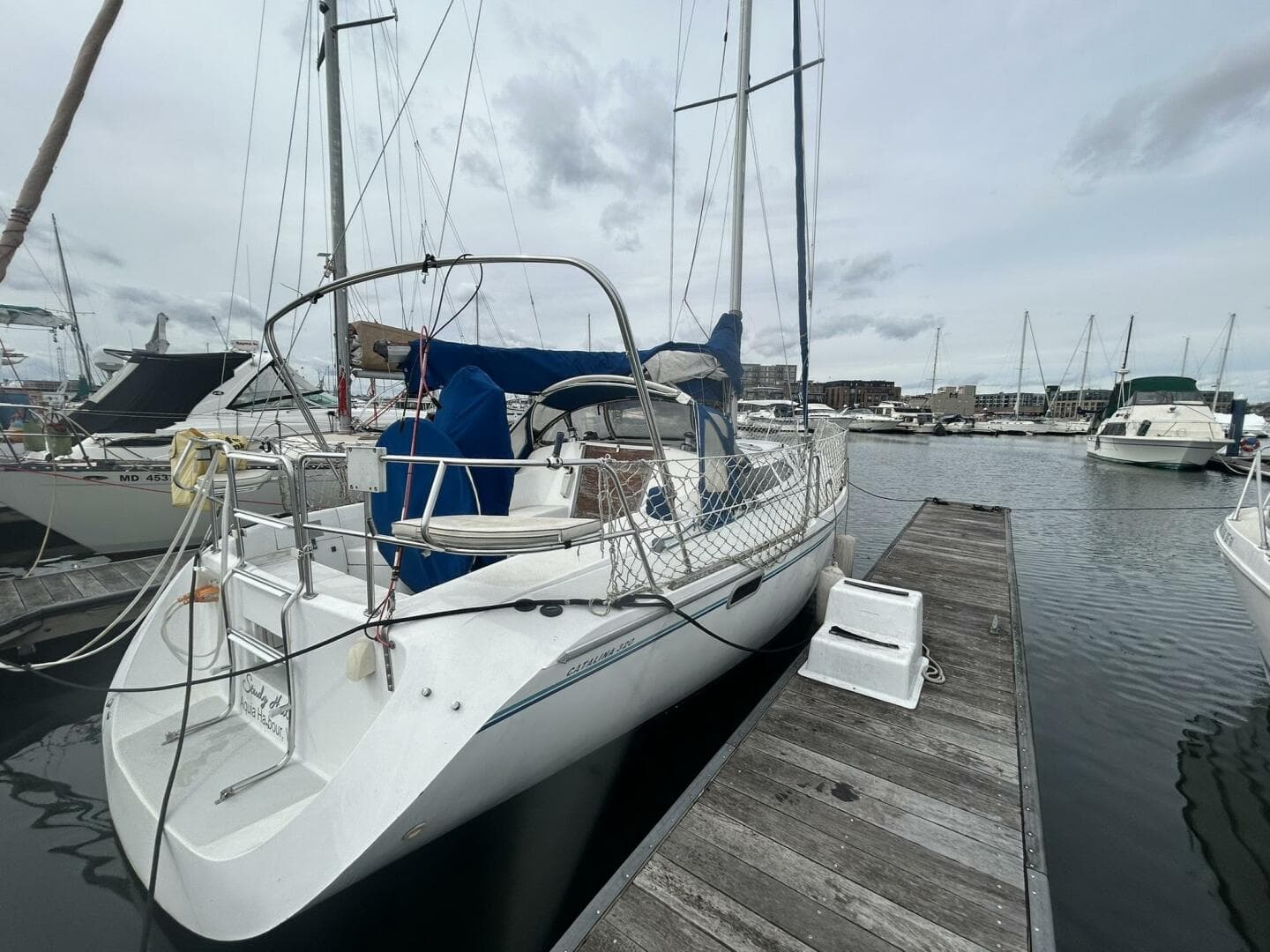 1995 Catalina Yachts 320 zum Verkauf in Baltimore, Maryland Sloop 5