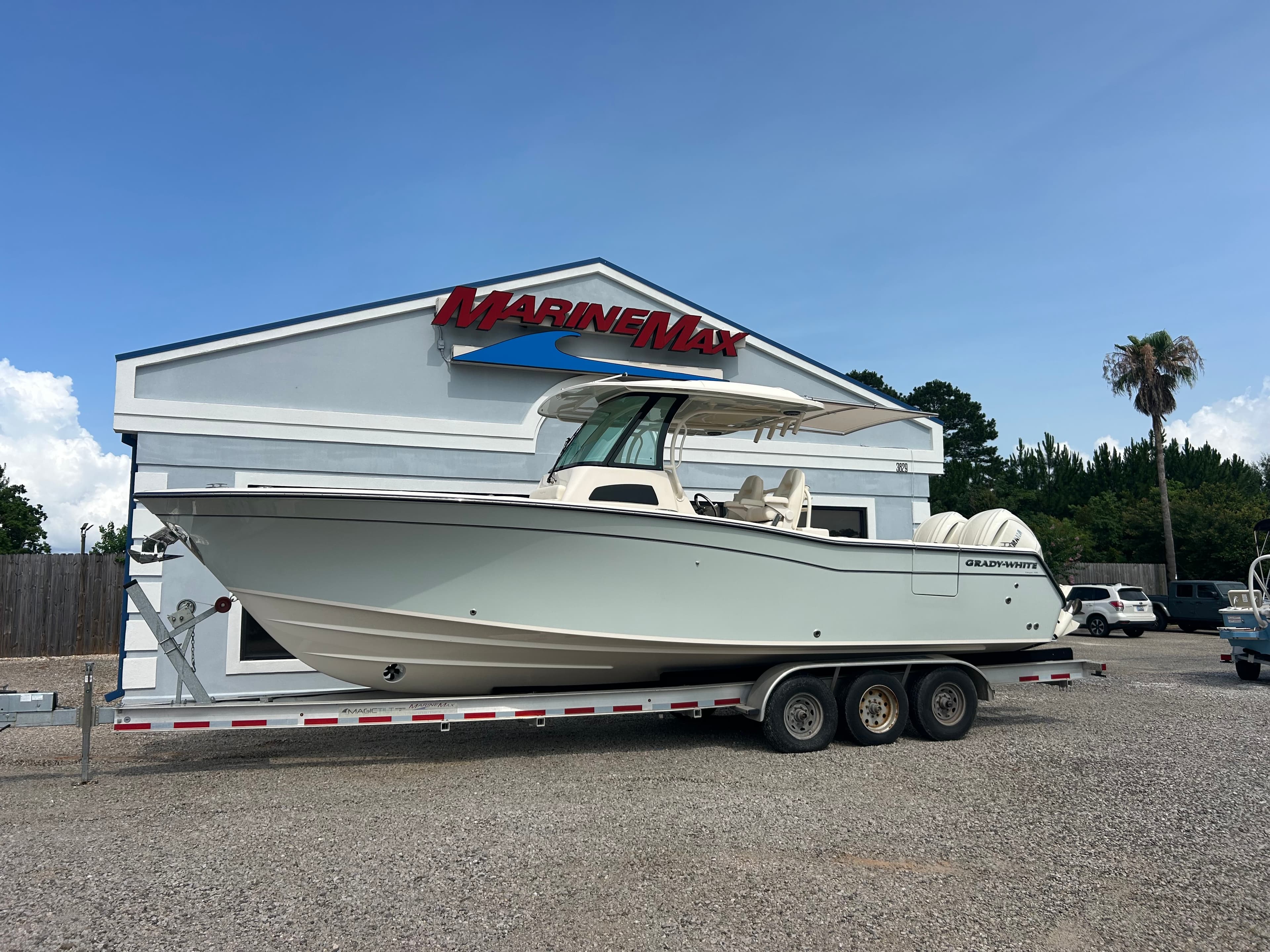 2026 Grady-White Boats Canyon 306 for Sale in Gulf Shores, AL Center Console 3