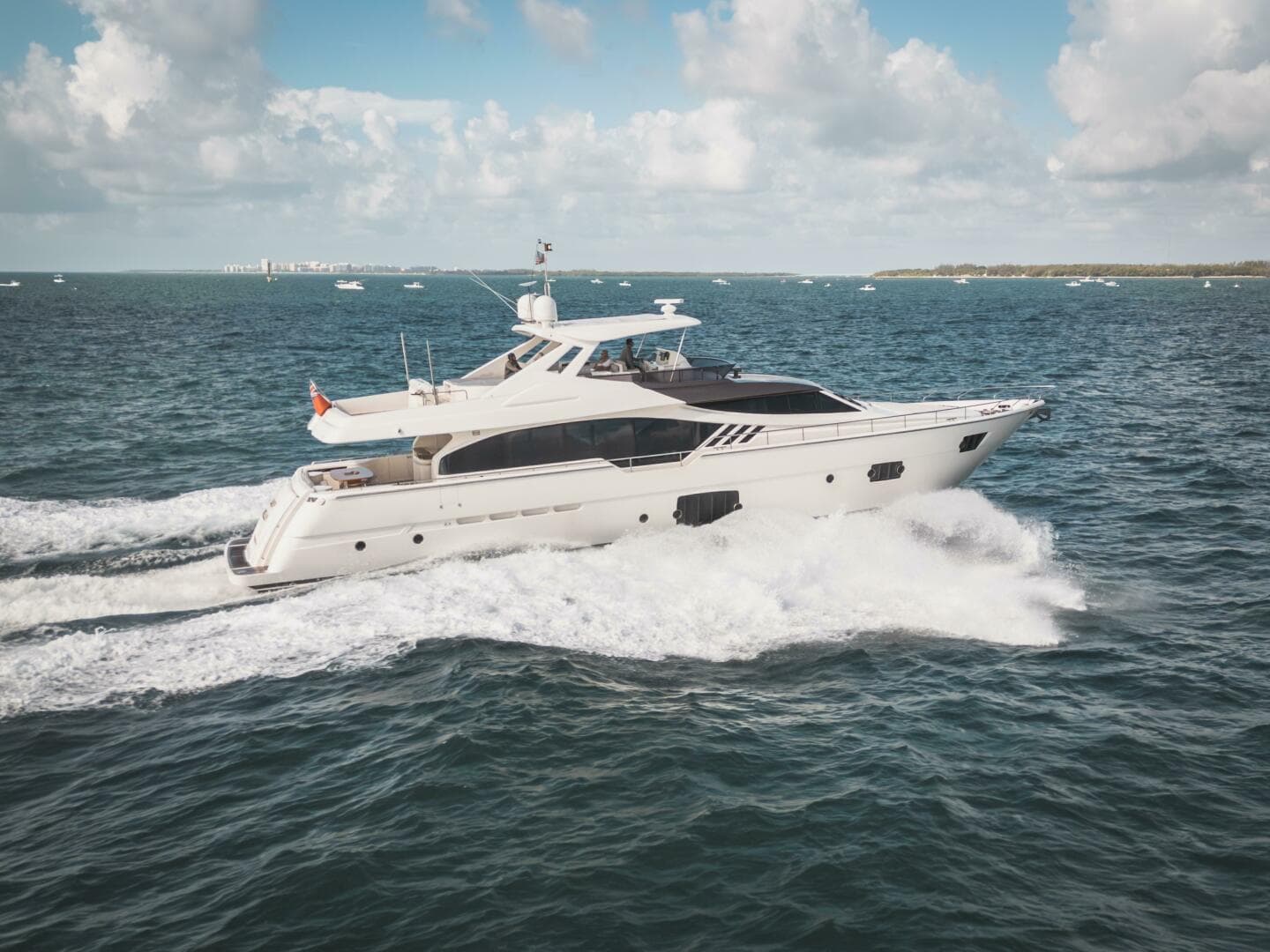 Ferretti Yachts 870 te koop