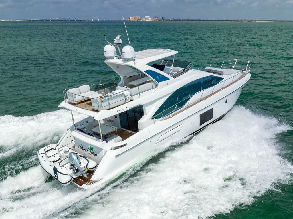 2022 Azimut 55 in vendita a Fort Myers, Florida Motor Yacht 3