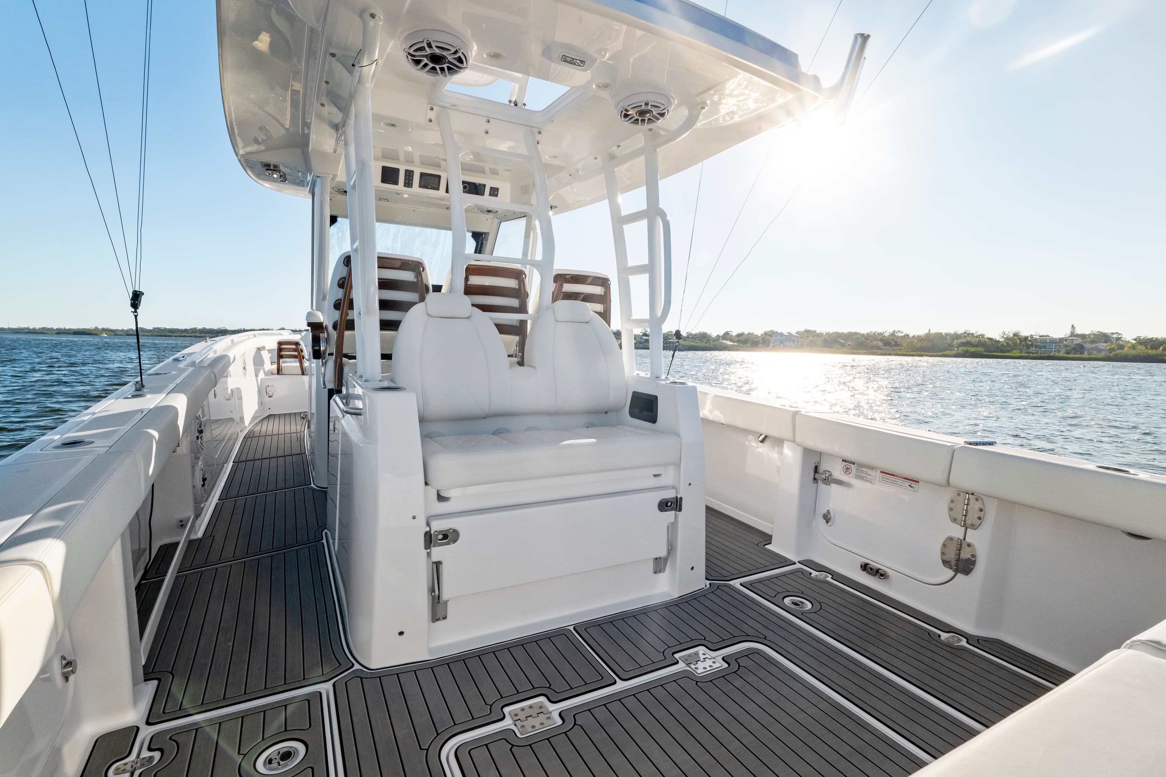 2026 Everglades Boats 375CC zum Verkauf in Wrightsville Beach, North Carolina Center Console 2
