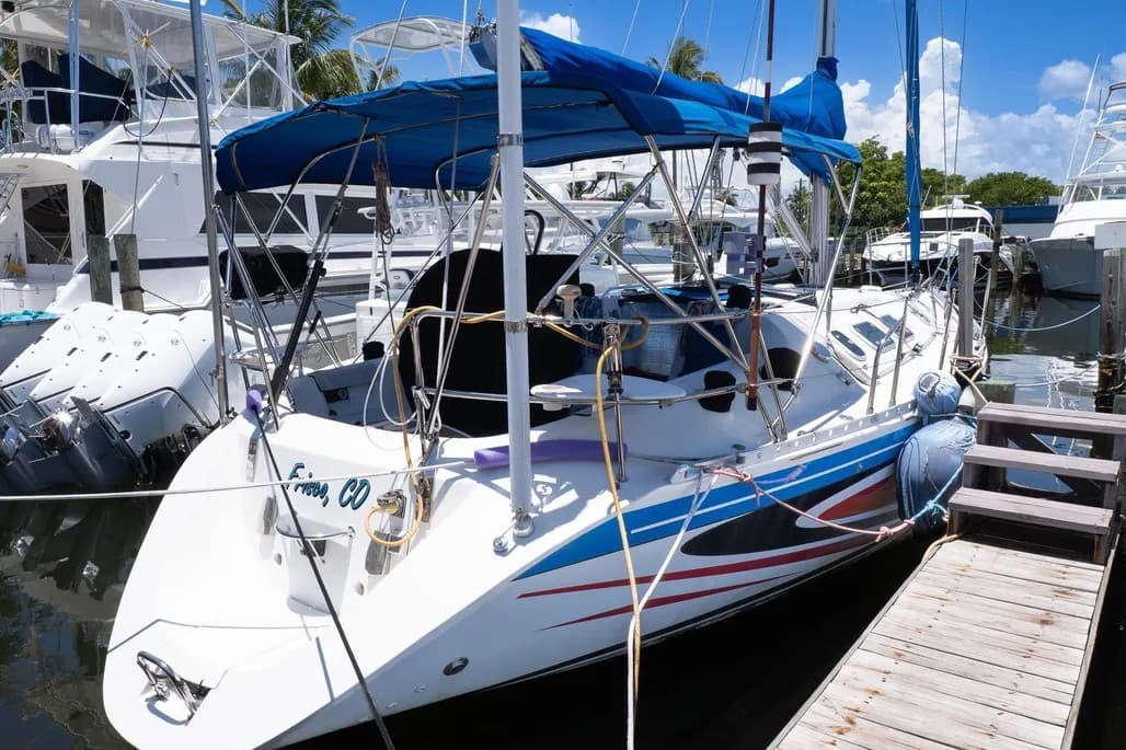 1993 Beneteau First 38s5 te koop in Dania Beach, Florida Sloop 3