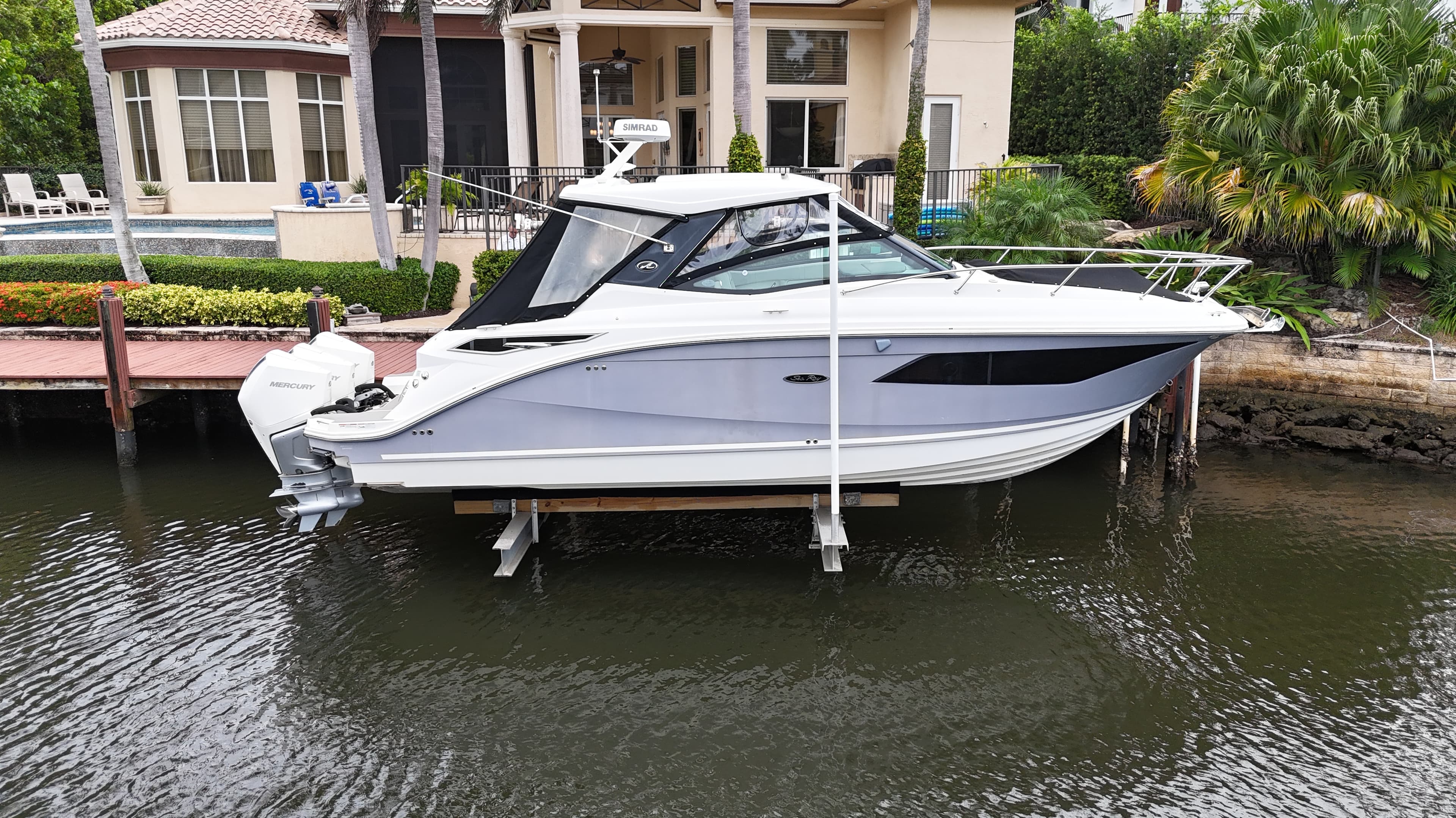 2022 Sea Ray Sundancer 320 Outboard zum Verkauf in Ocean Ridge Florida, FL Express Cruiser 2