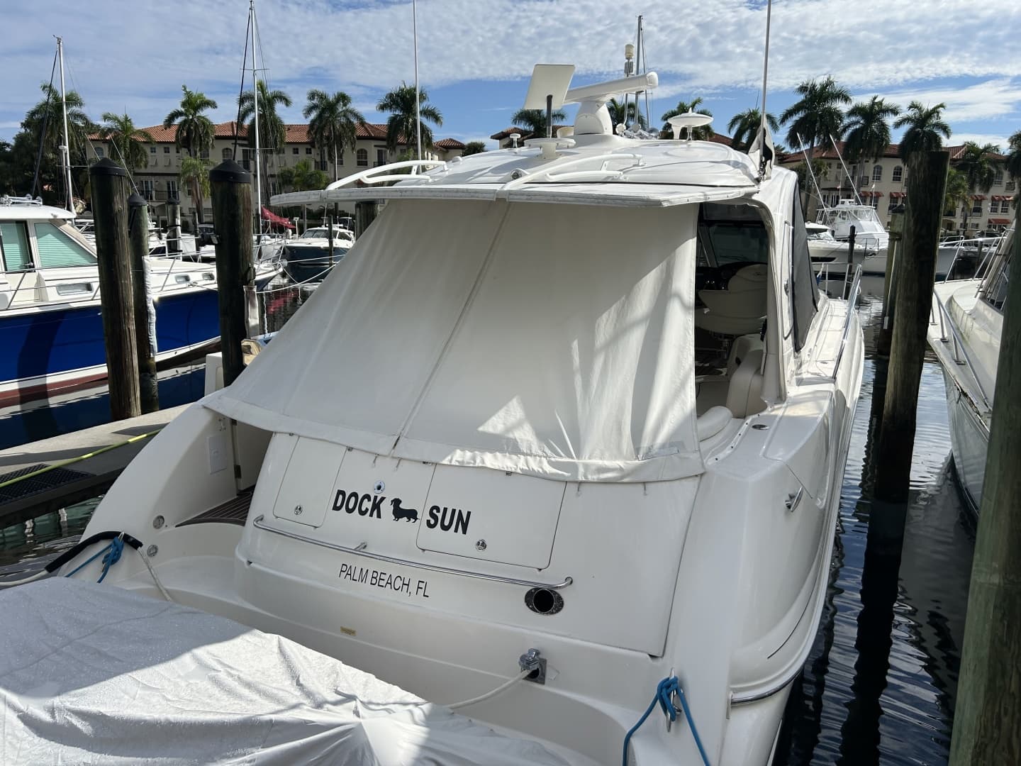 2004 Sea Ray 500 Sundancer for Sale in Palm Beach Gardens, Florida Express Cruiser 3