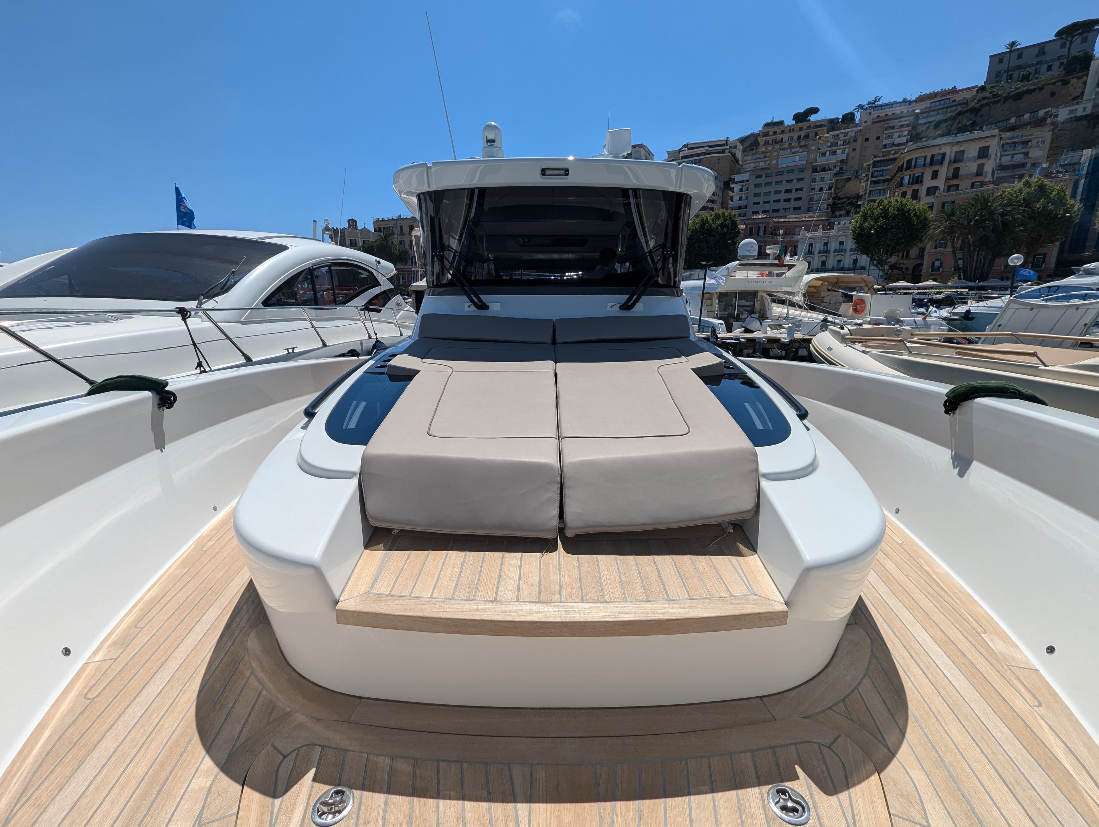 2022 BLUEGAME BG42 for Sale in Olbia, IT Walk-around Boats 4