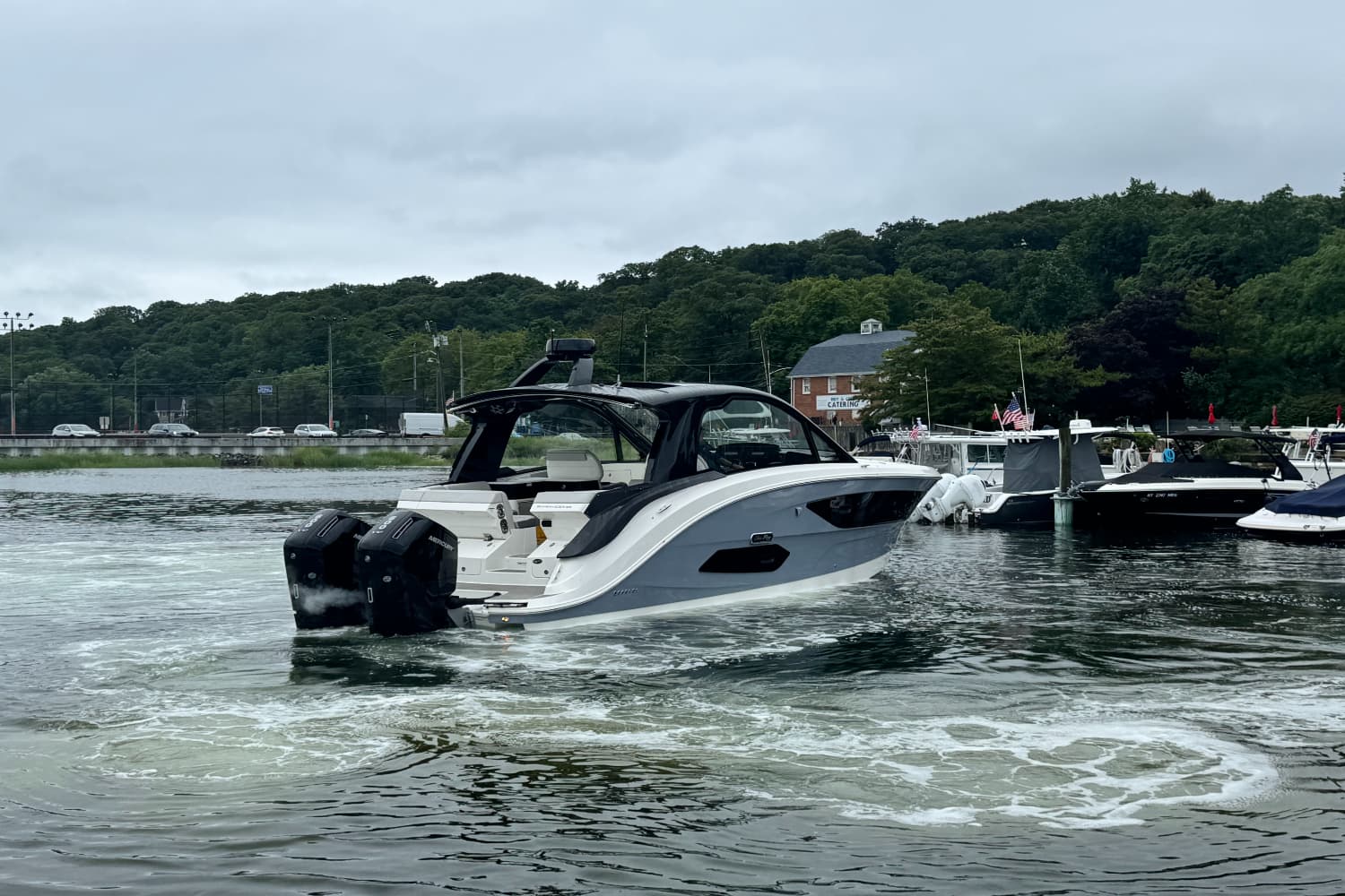 2026 Sea Ray Sundancer 370 Outboard a la venta en Huntington, NY Bowrider 3