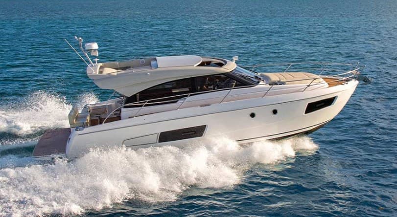 2020 Bavaria Yachts Virtess 420 Coupe te koop in Villasimius, IT Cruiser