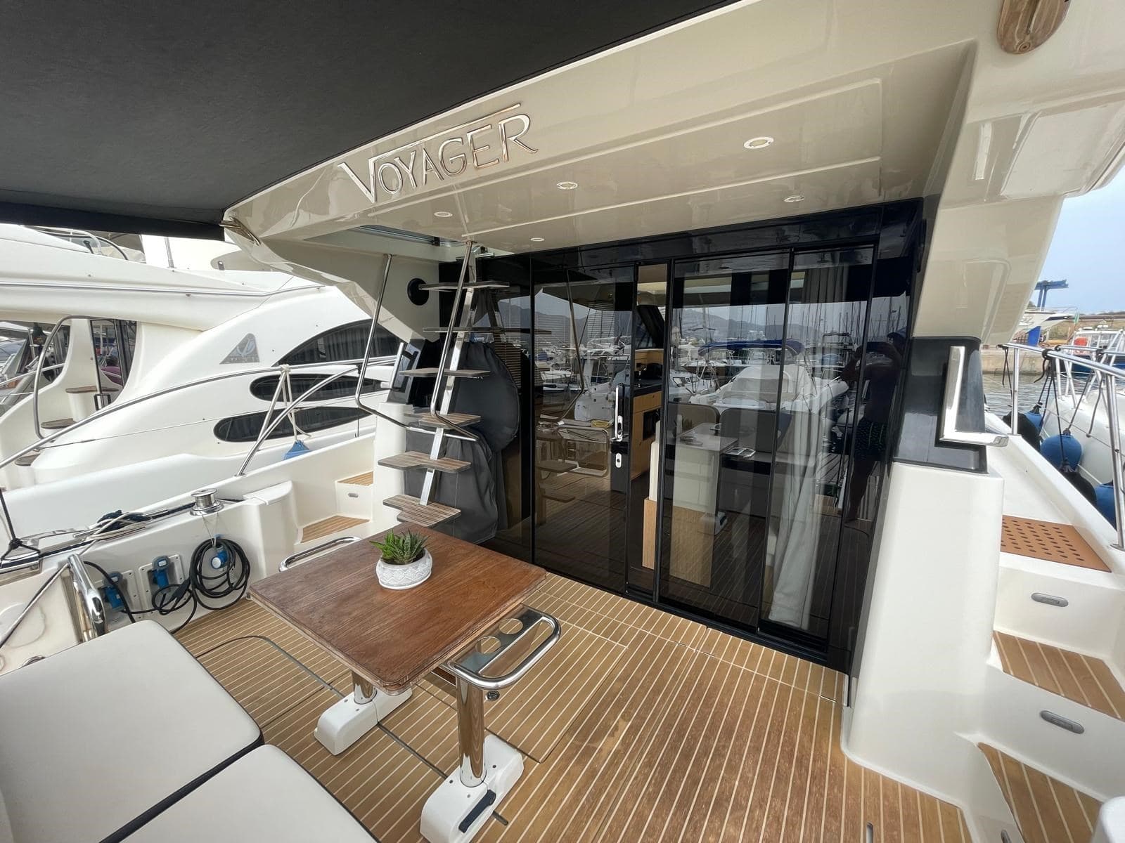 2020 Bavaria Yachts Virtess 420 Coupe te koop in Villasimius, IT Cruiser 4