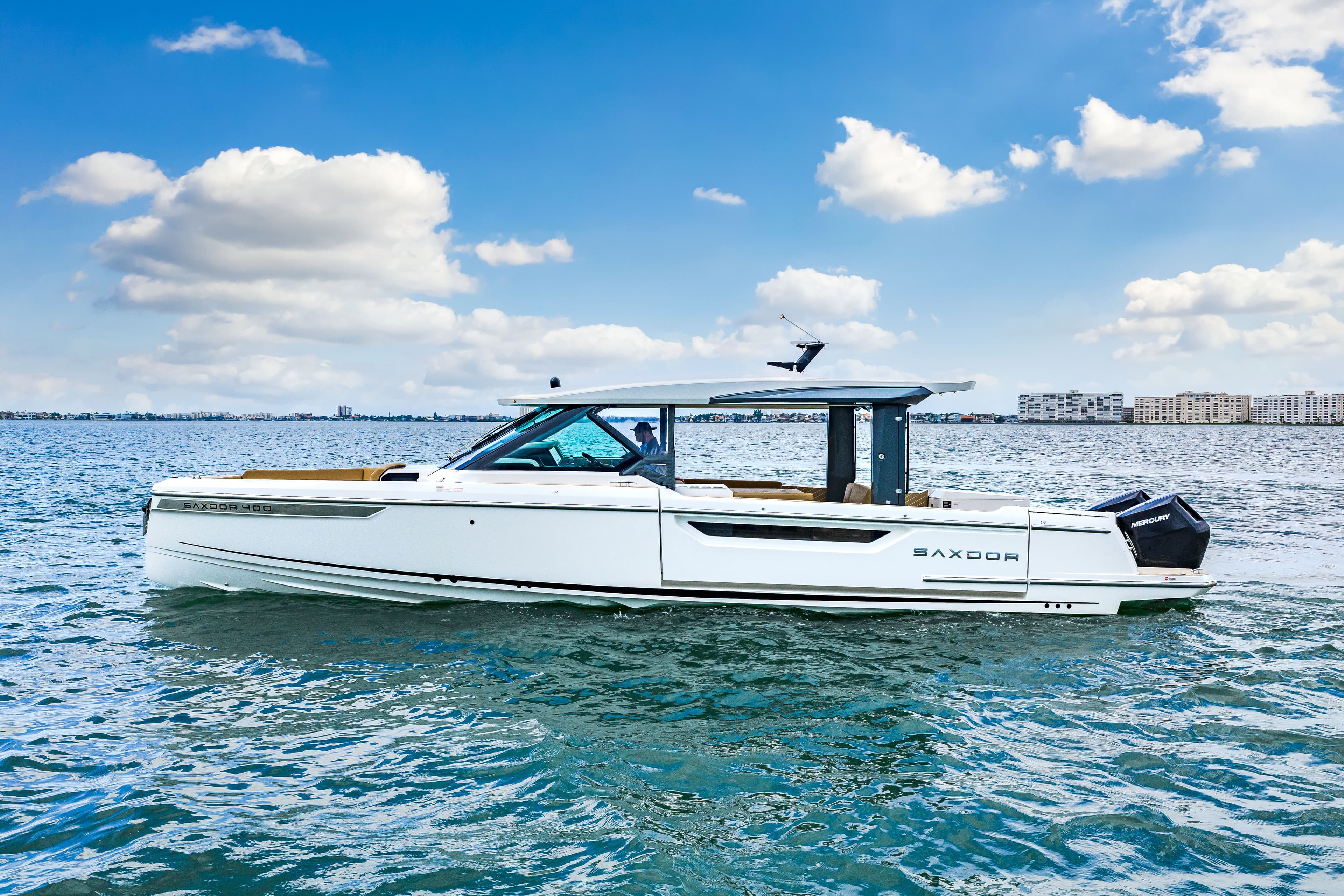 2027 Saxdor 400 GTO for Sale in St Petersburg, FL Express Cruiser 2