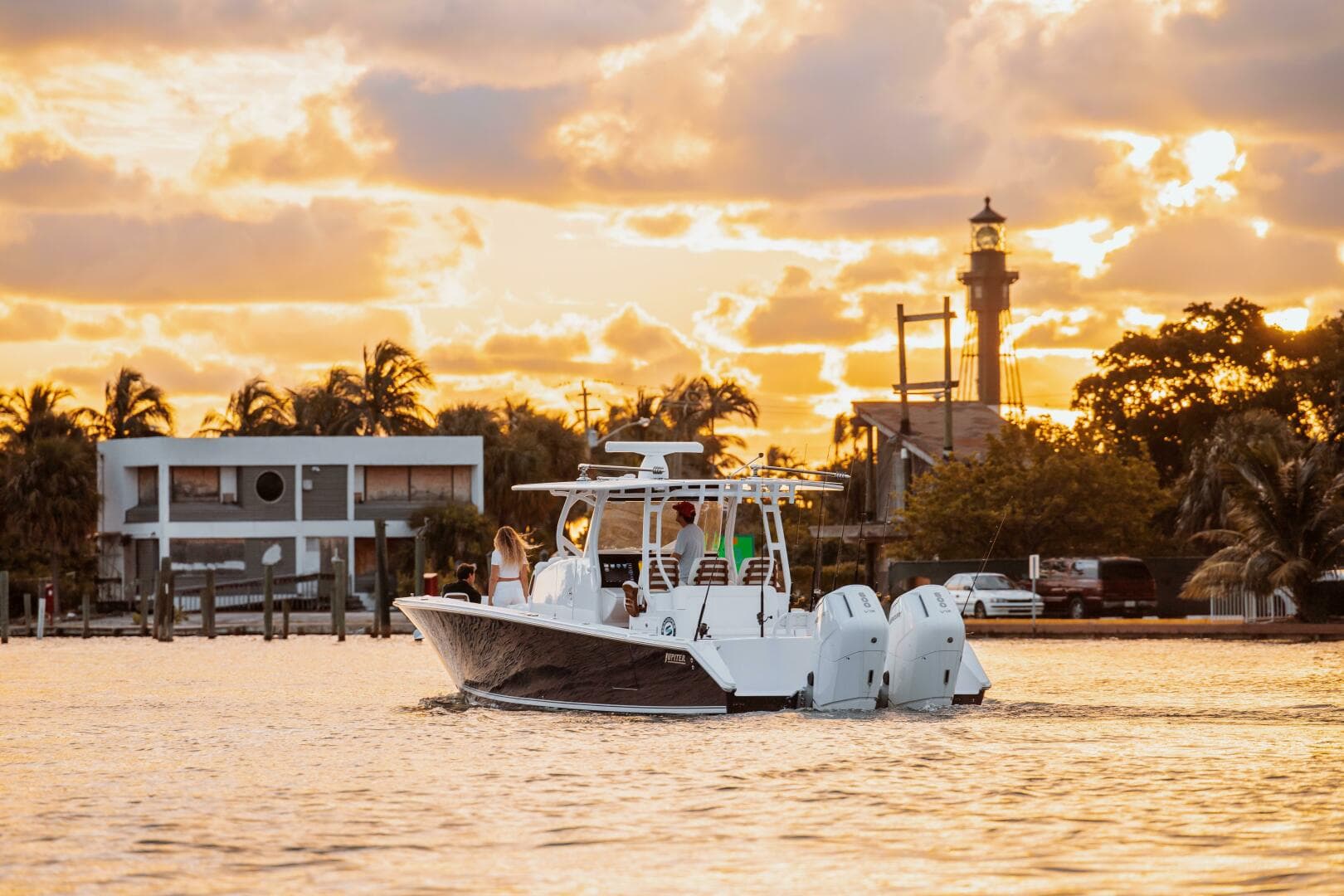 2027 Jupiter 40 for Sale in South Dartmouth, Massachusetts Center Console 5