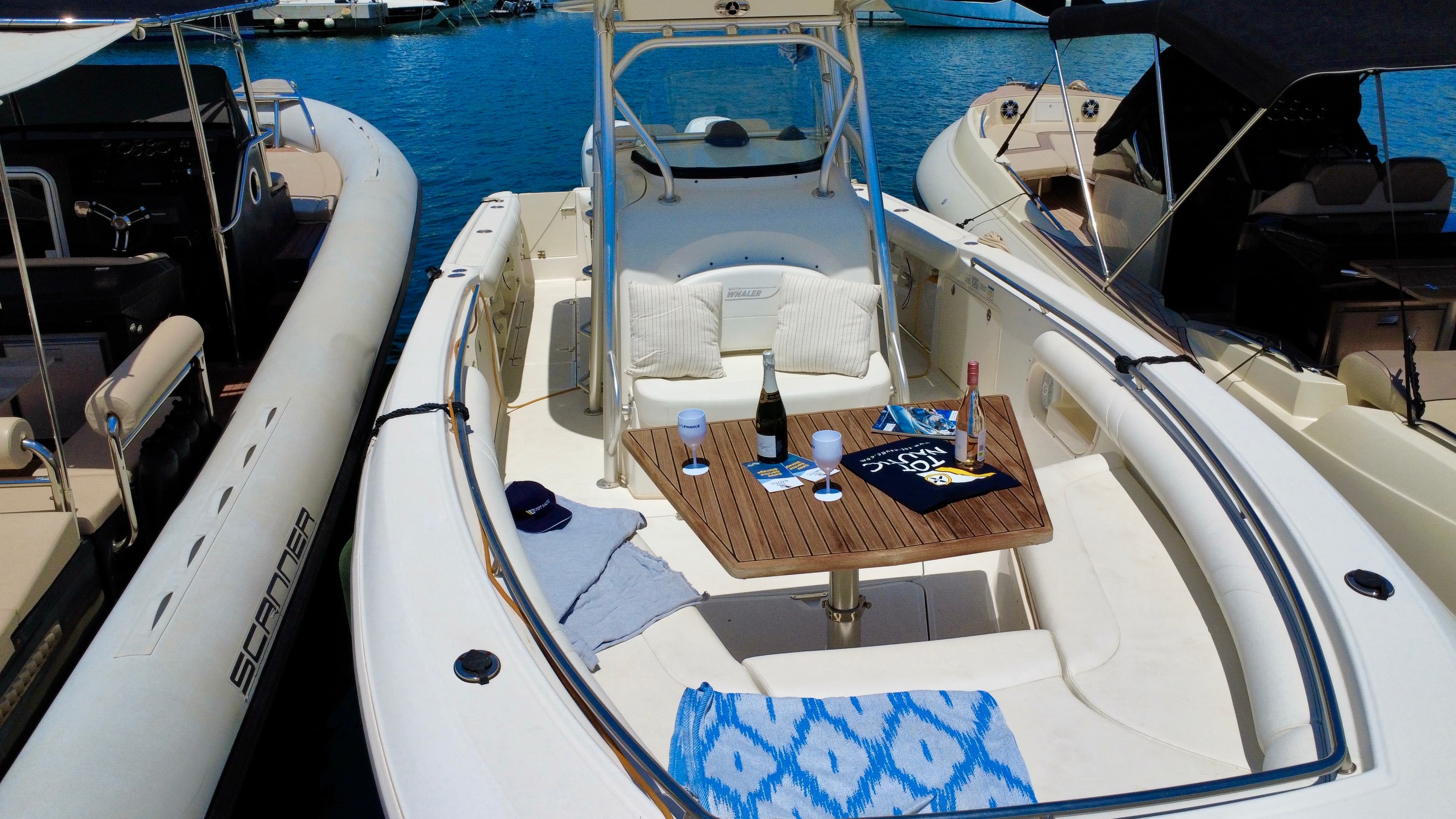 2005 Boston Whaler 320 Outrage zum Verkauf in Portals Nous, ES Center Console 5