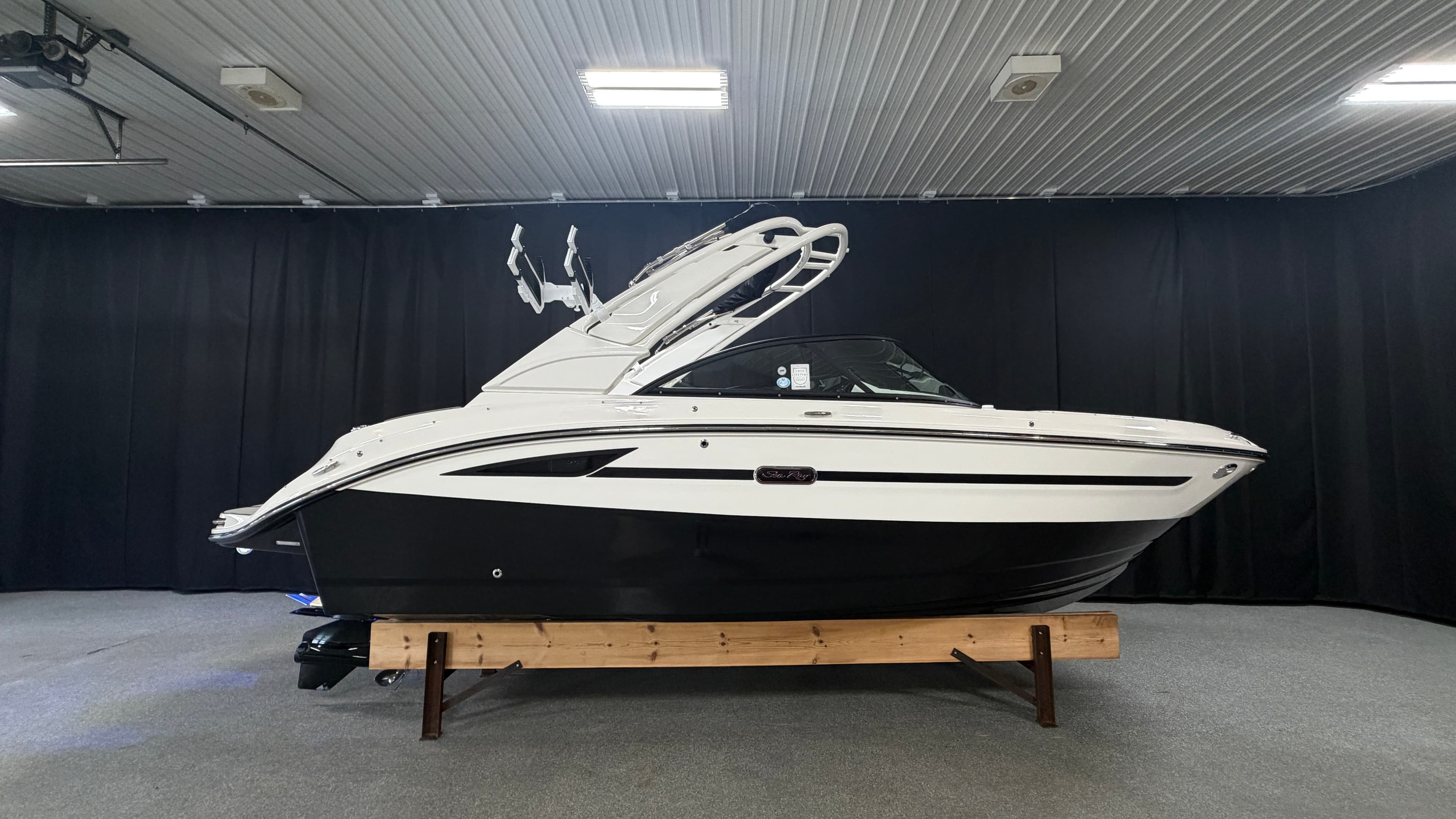 2026 Sea Ray SDX 230 Surf a la venta en Nisswa, Minnesota Bowrider