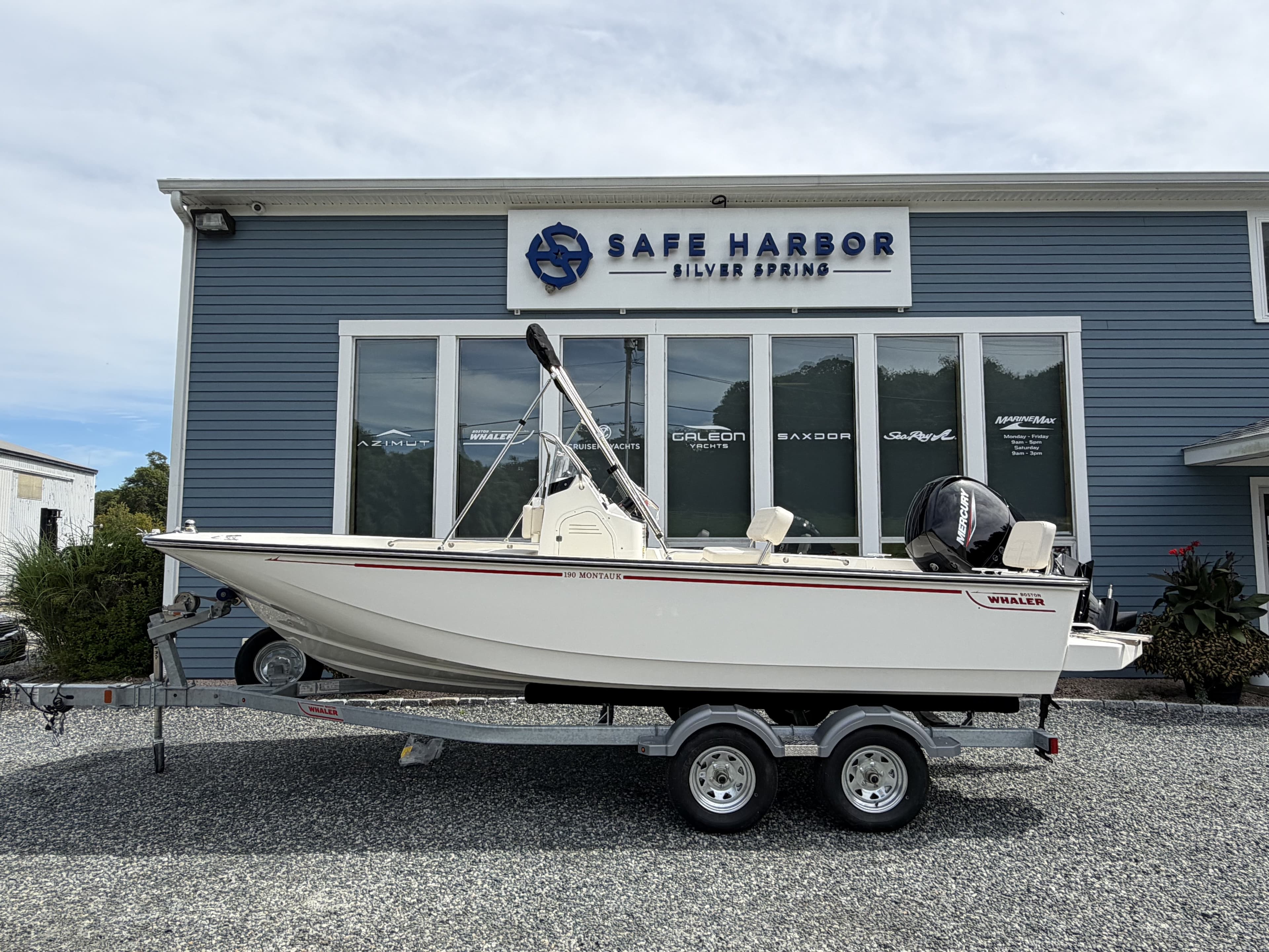 2027 Boston Whaler 190 Montauk in vendita a Wakefield, RI Center Console