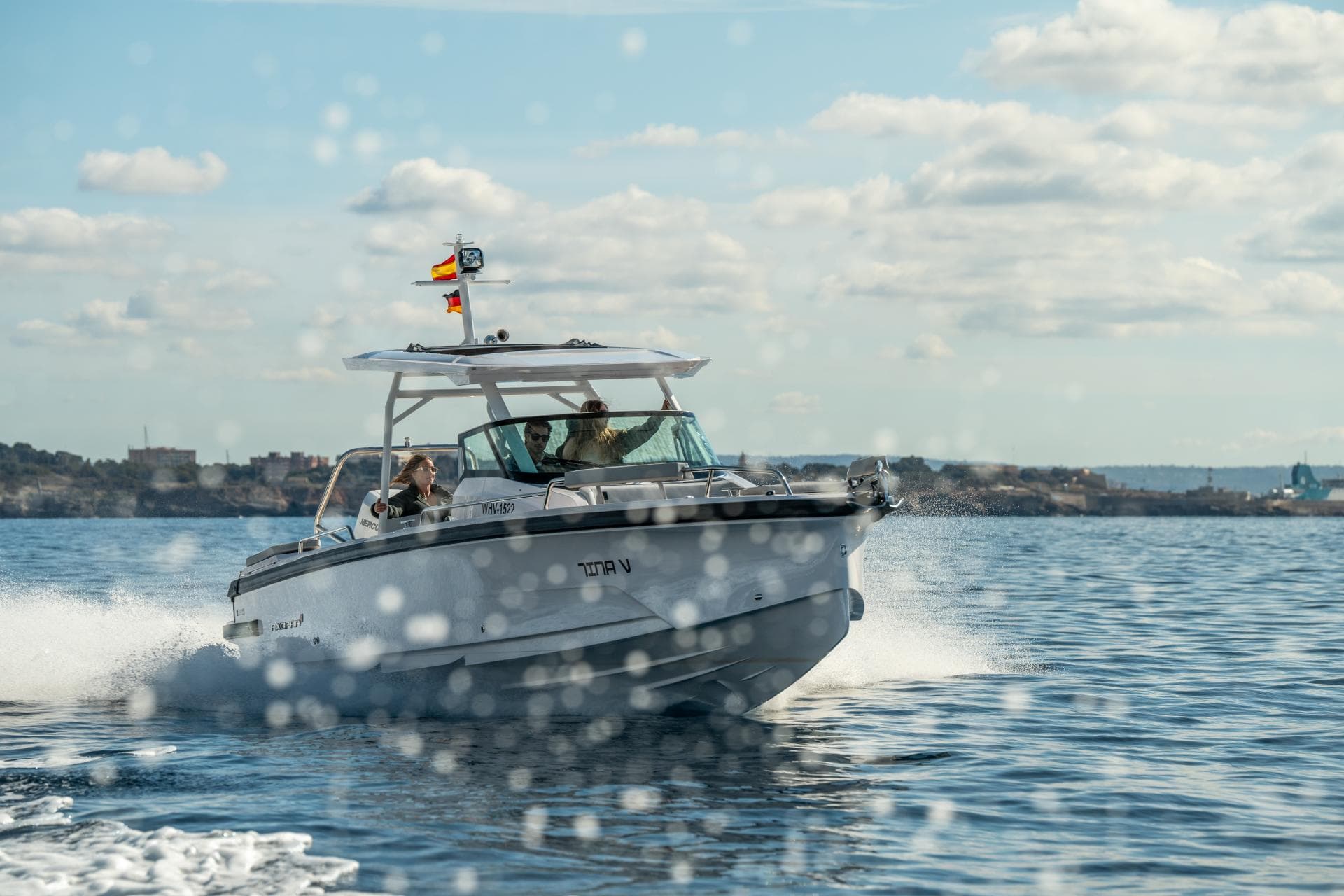 2027 Axopar 29 Sun Top for Sale in San Diego, California Walk-around Boats 3