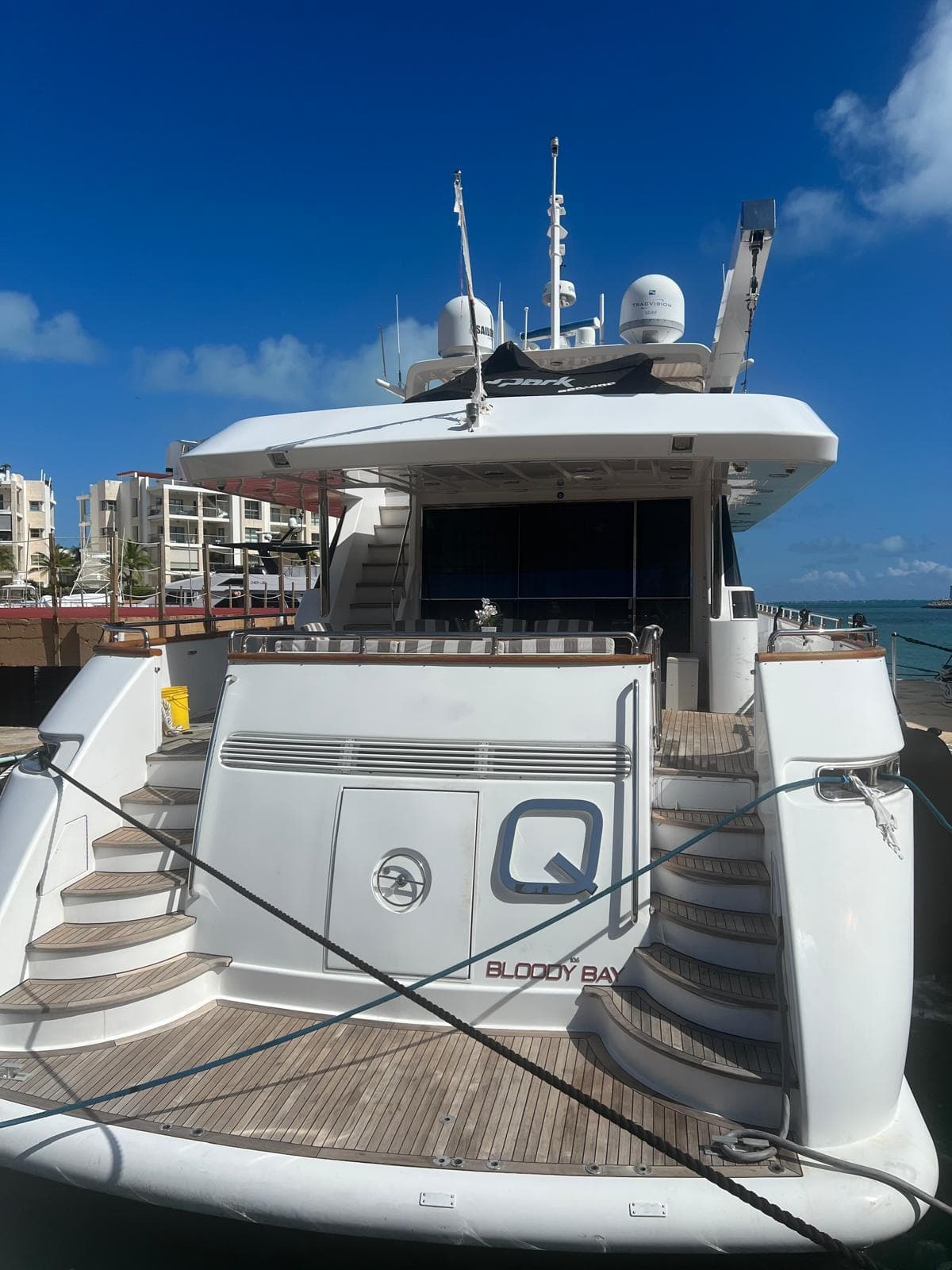 2001 Falcon 106 for Sale in Miami, Florida Flybridge 3