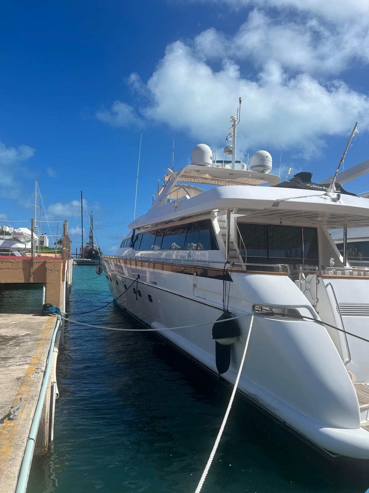 2001 Falcon 106 for Sale in Miami, Florida Flybridge 5
