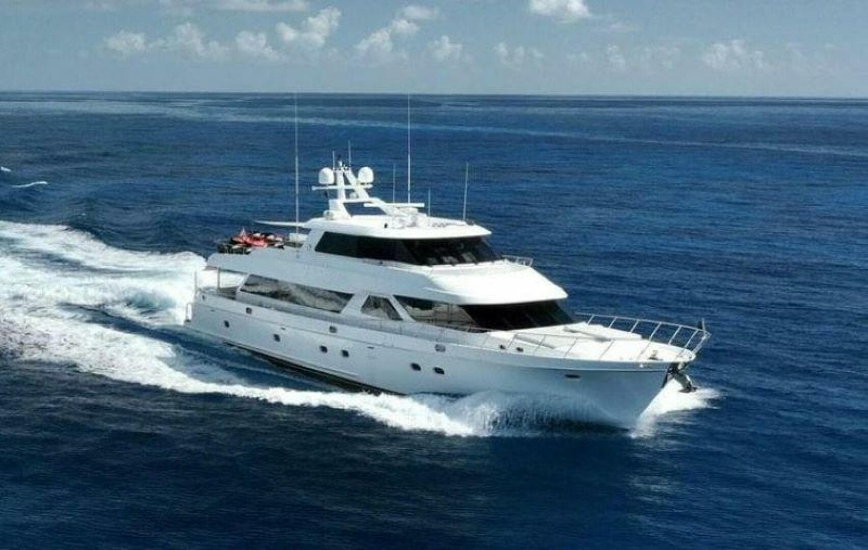 2008 Ocean Alexander 100 Skylounge Megayacht a la venta en Fort Lauderdale, Florida Megayacht