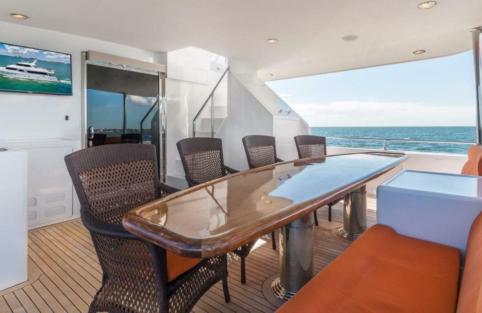 2008 Ocean Alexander 100 Skylounge Megayacht for Sale in Fort Lauderdale, Florida Megayacht 3