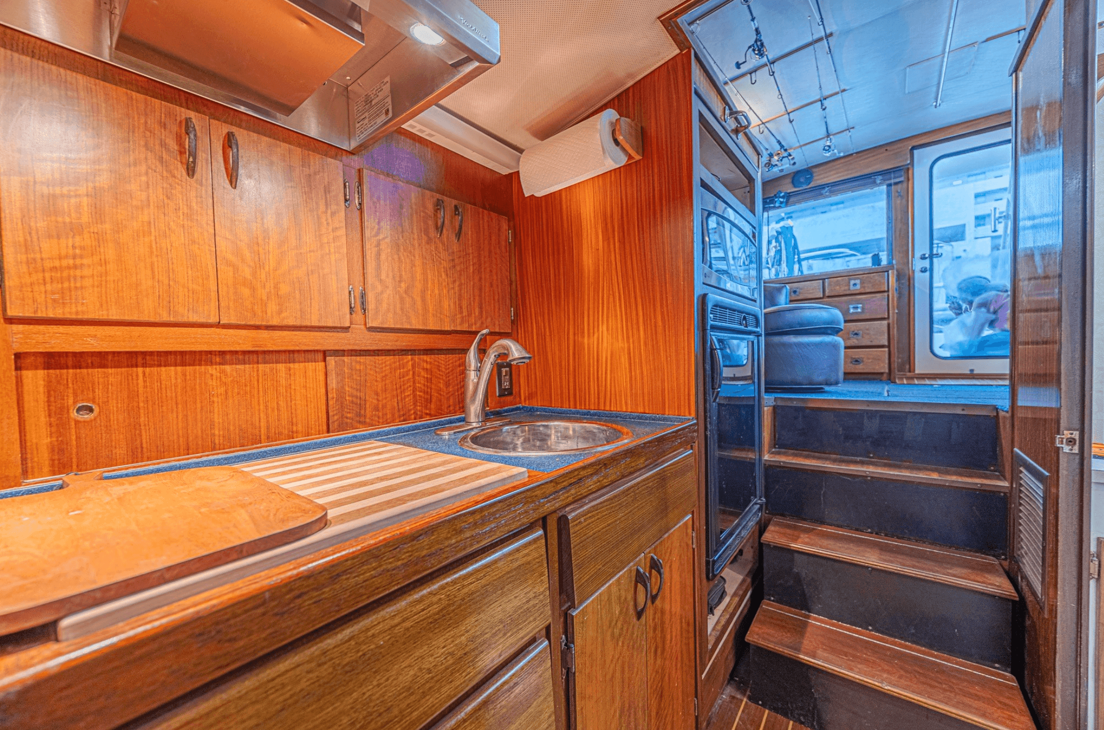 1973 Hatteras 36 Convertible te koop in Fort Lauderdale, Florida Flybridge