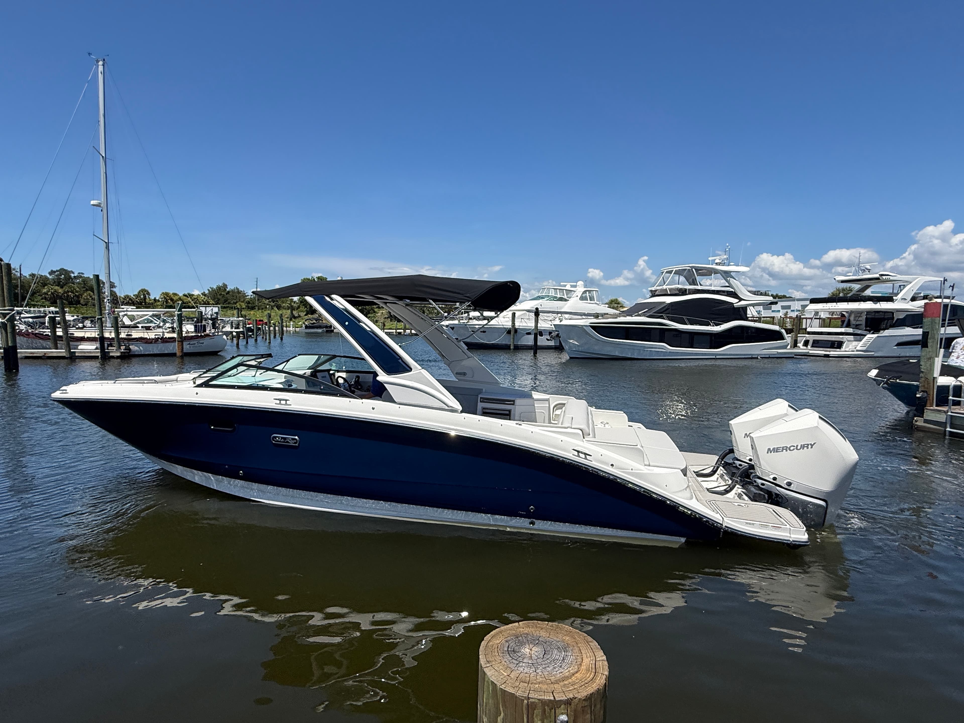 2026 Sea Ray SDX 290 Outboard for Sale in Venice, Florida Bowrider 5
