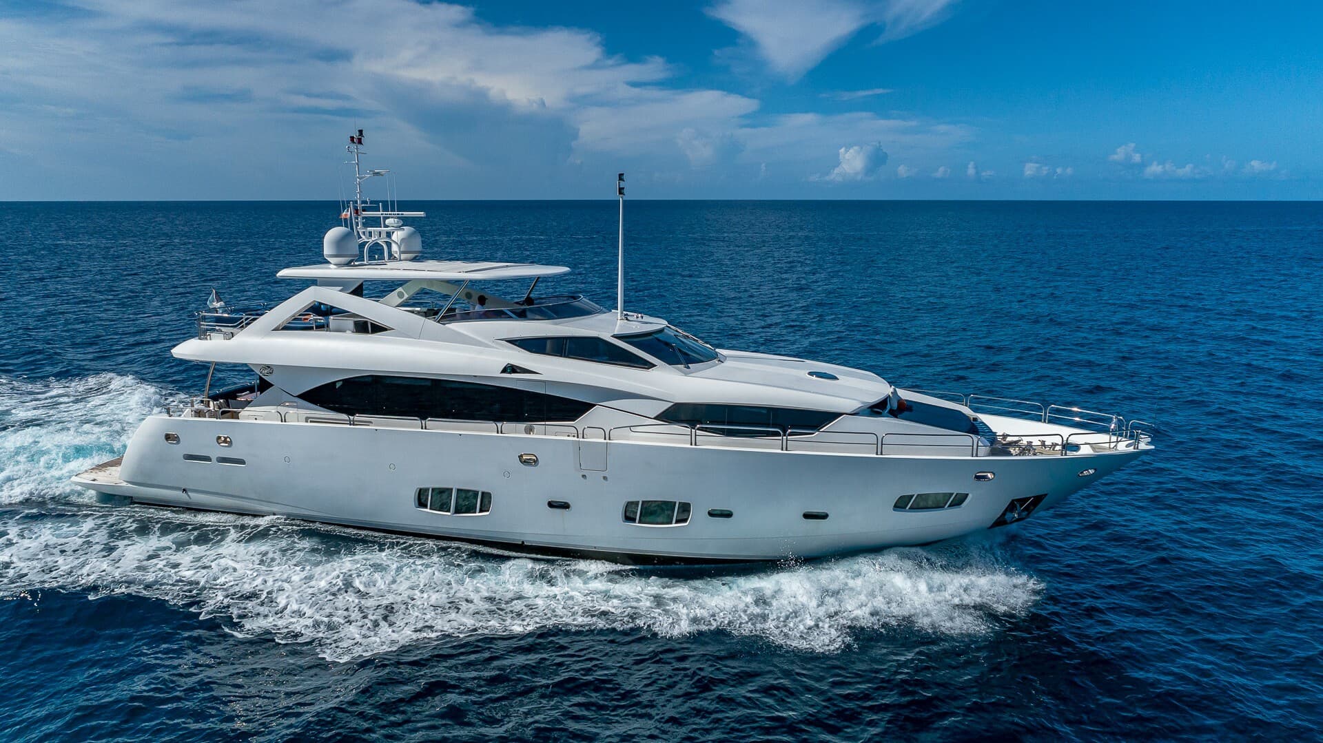 2010 Sunseeker 30 Metre Yacht for Sale in Fort Lauderdale, Florida Motor Yacht
